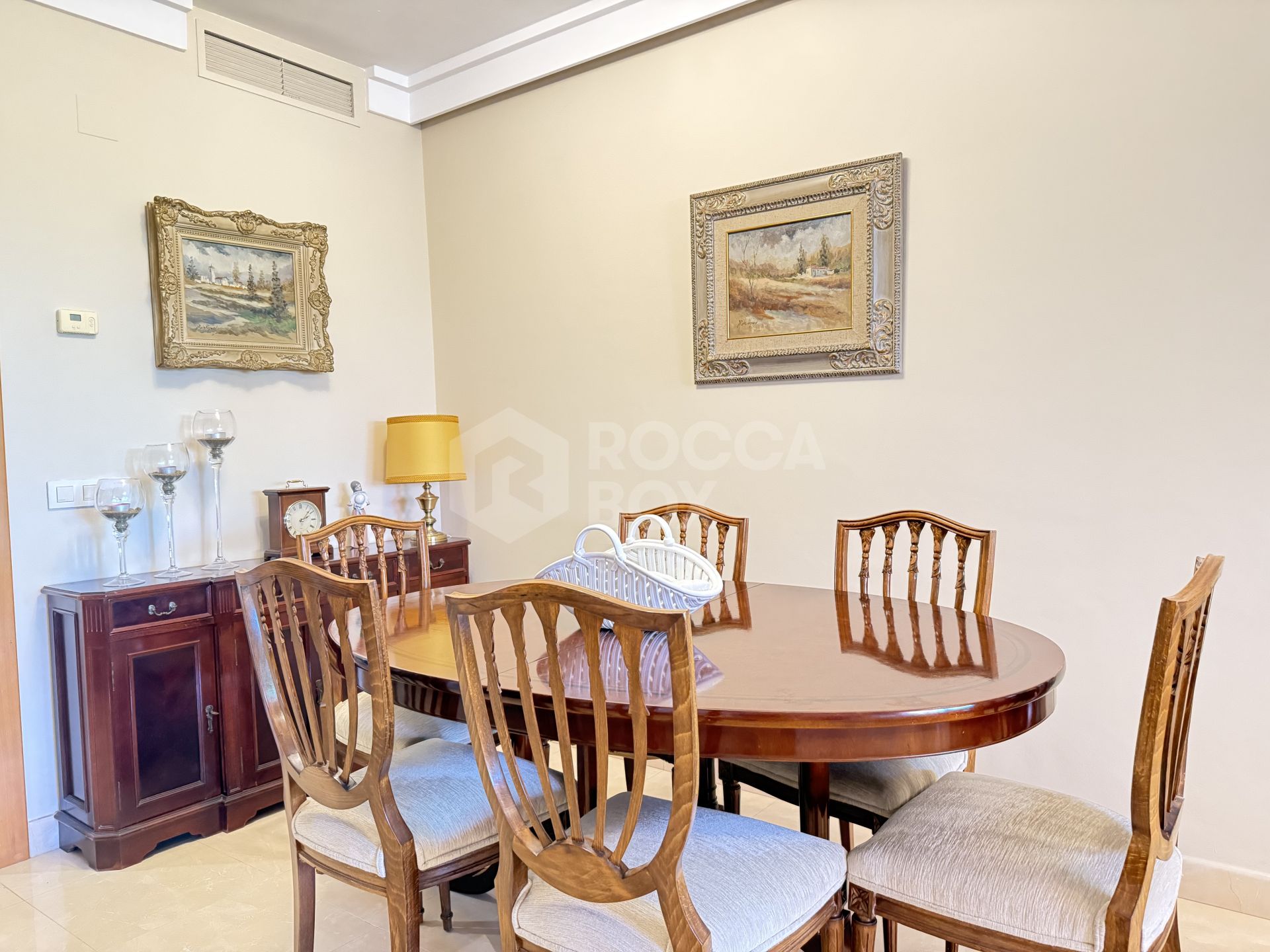 Apartment with sea views in Guadalmansa.