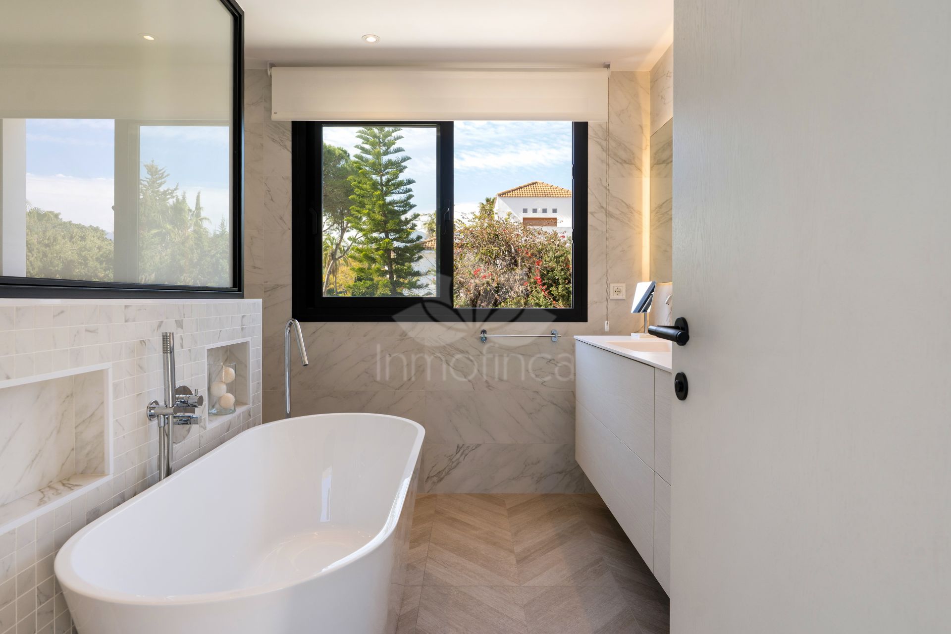 Villa in Las Brisas, Marbella