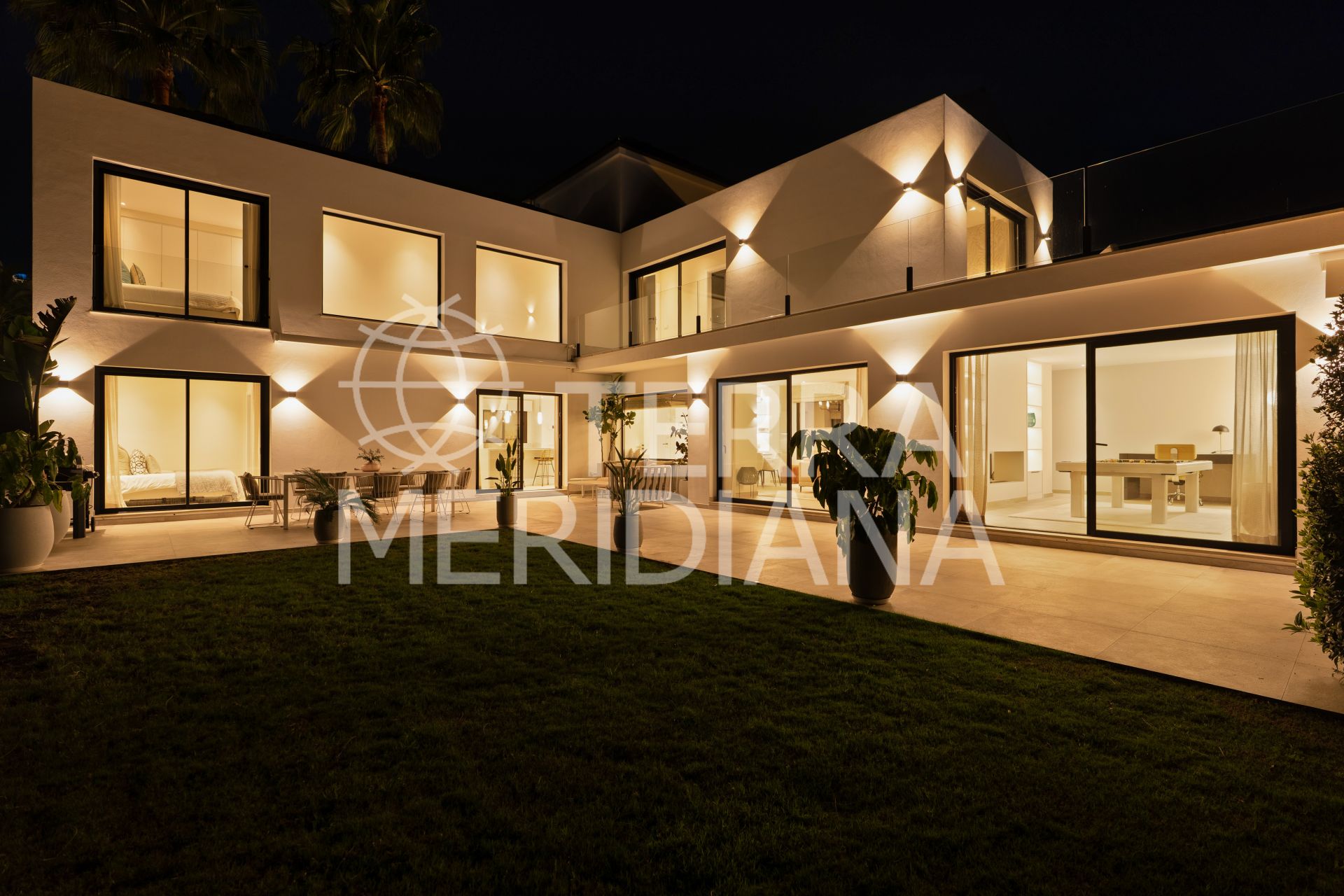 Villa in Las Brisas, Marbella