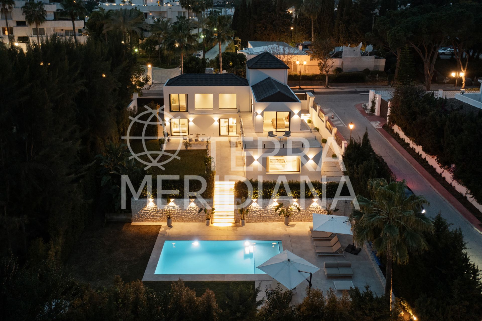 Villa in Las Brisas, Marbella