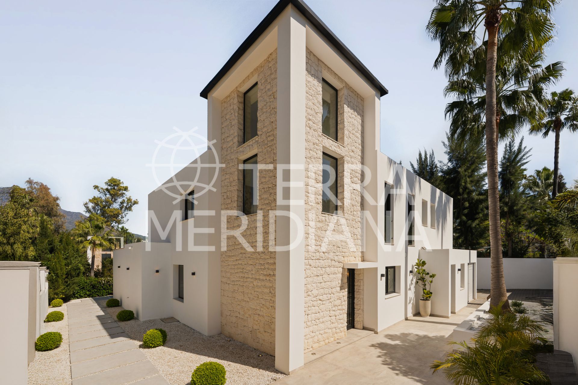 Villa in Las Brisas, Marbella