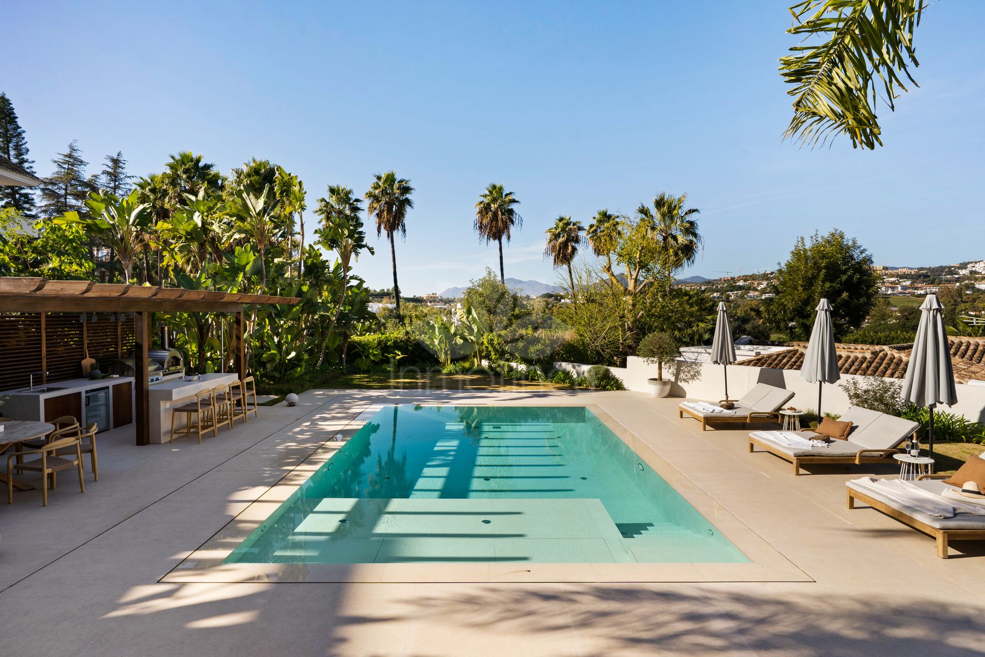 Villa en Los Naranjos, Marbella