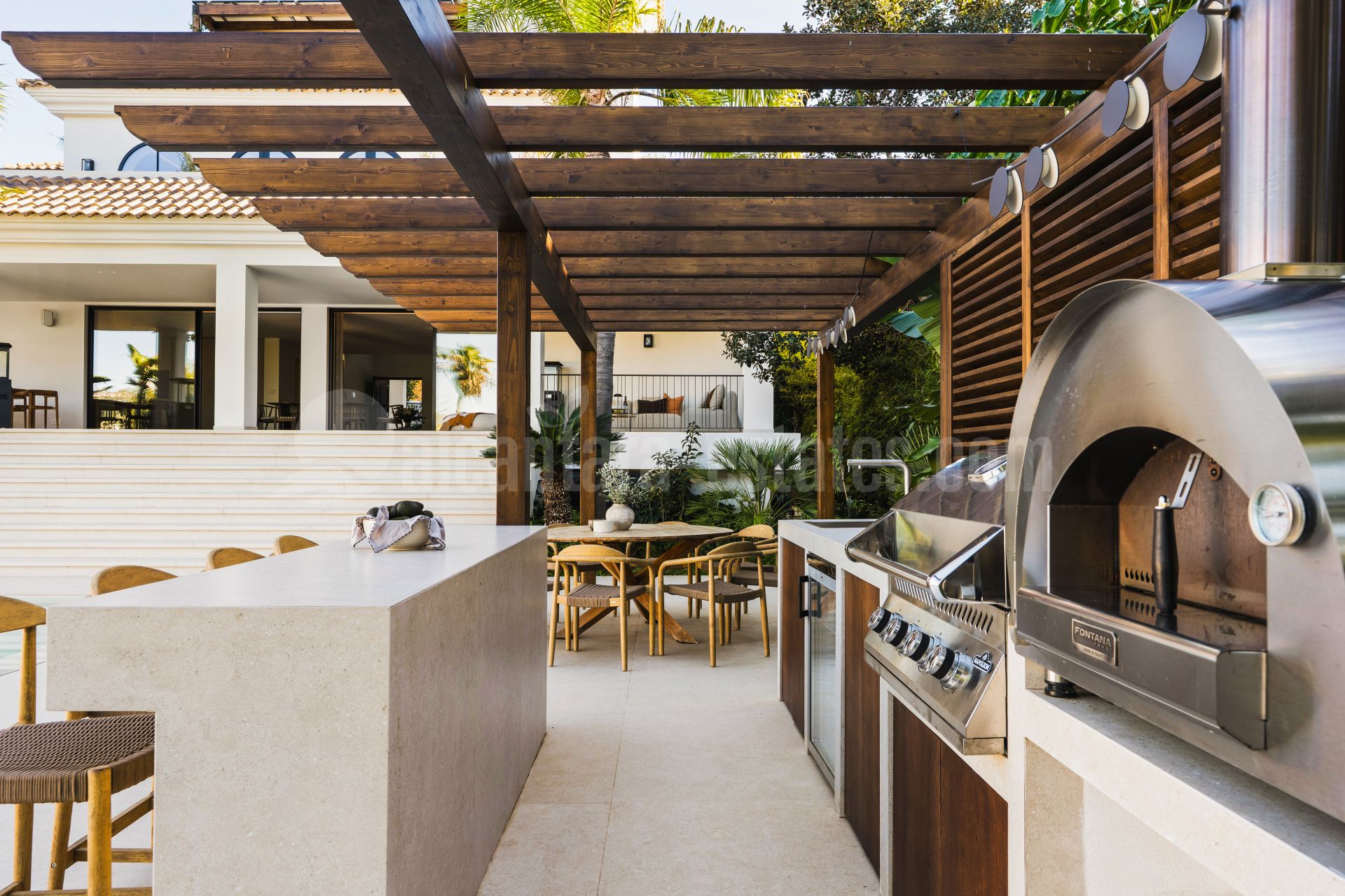 Villa in Los Naranjos, Marbella