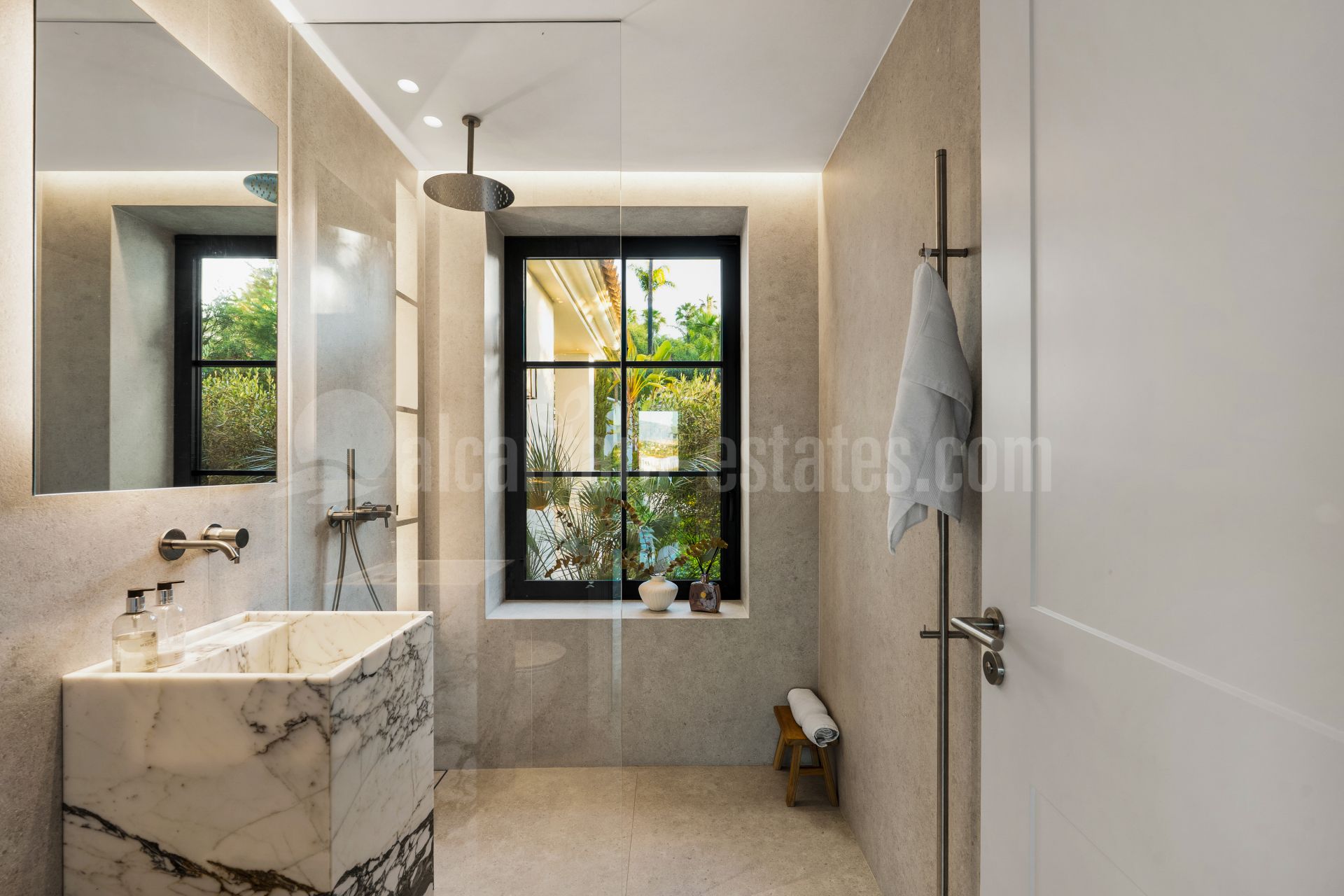 Villa in Los Naranjos, Marbella