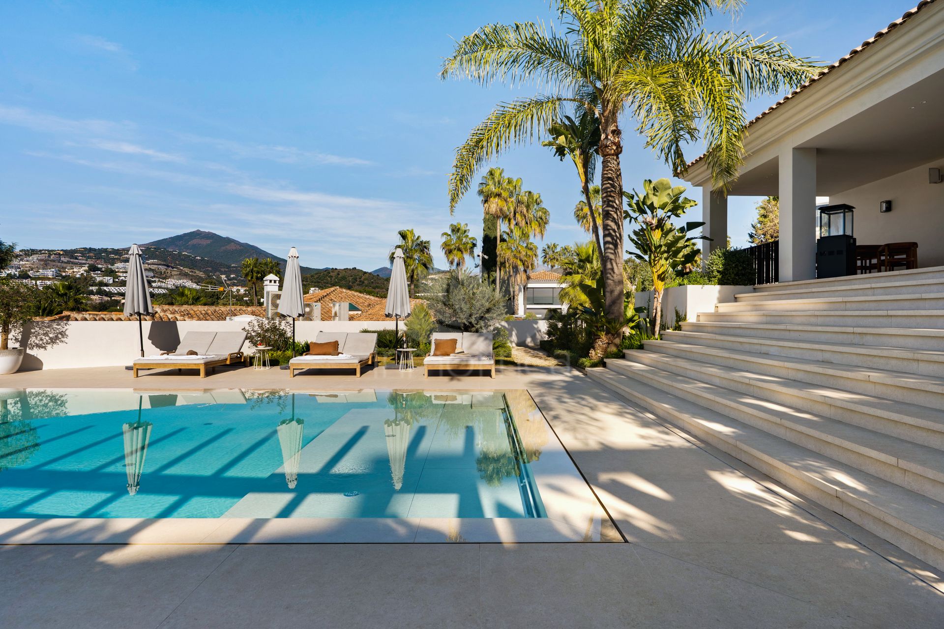 Villa en Los Naranjos, Marbella