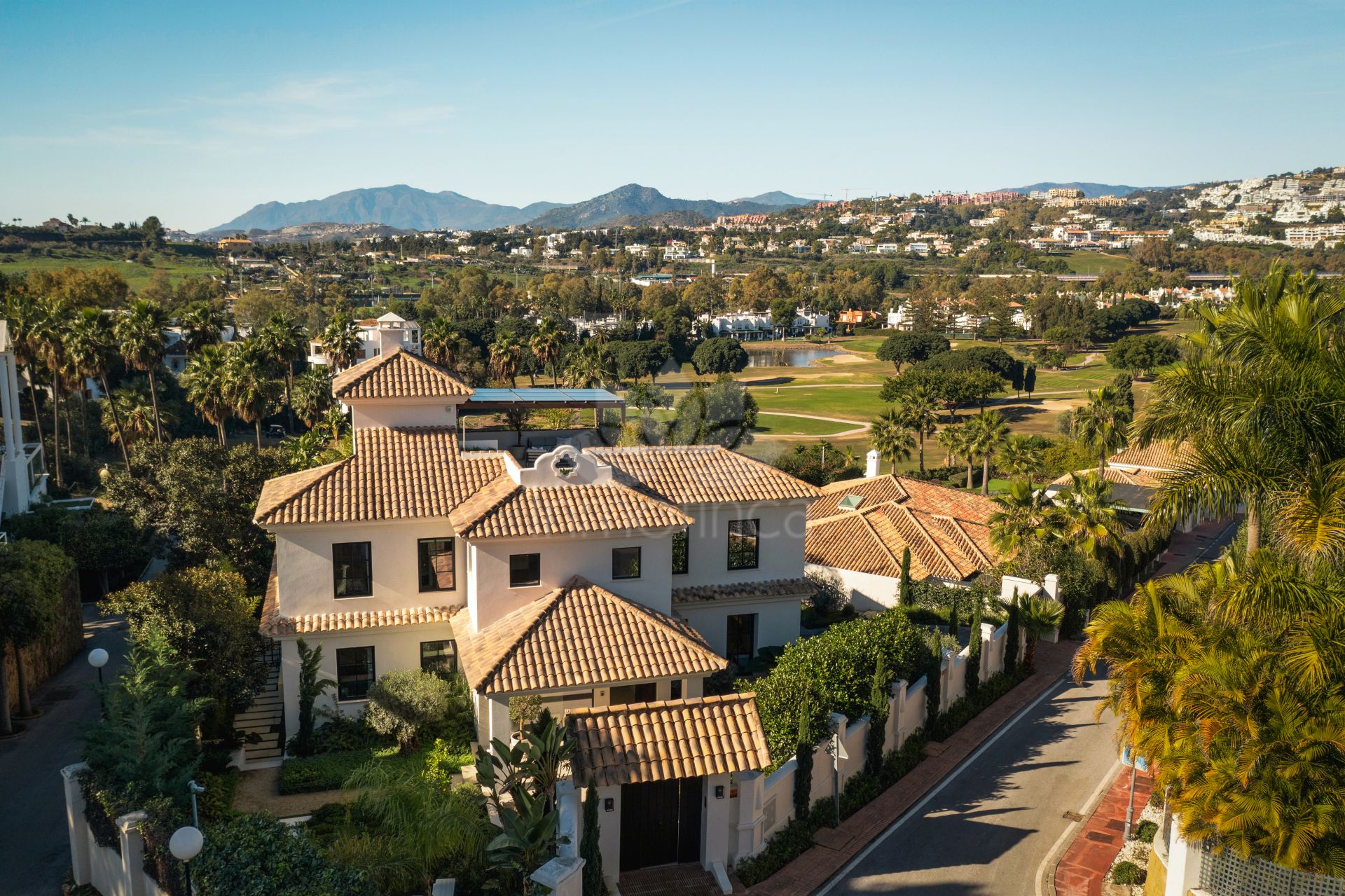 Villa en Los Naranjos, Marbella