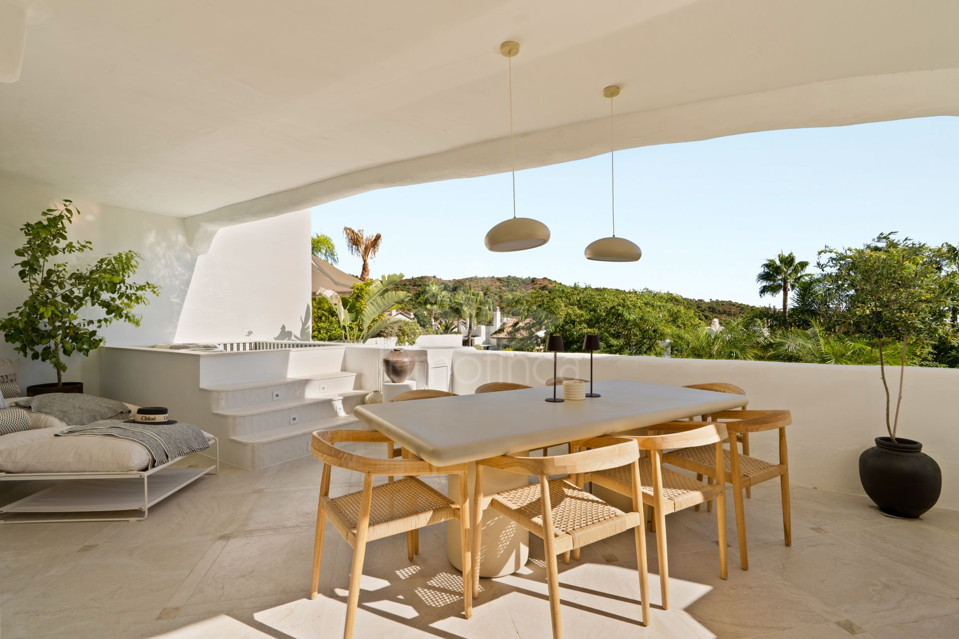 Apartamento en Lomas de La Quinta, Benahavis