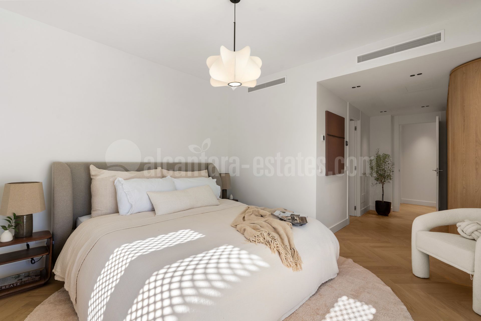 Apartamento en Lomas de La Quinta, Benahavis