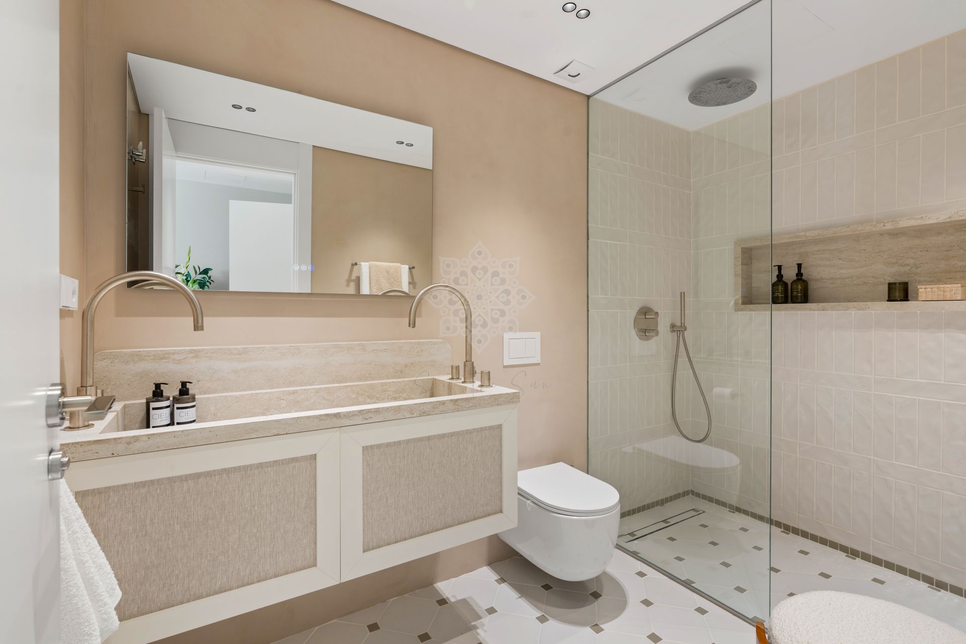 Apartment in Lomas de La Quinta, Benahavis