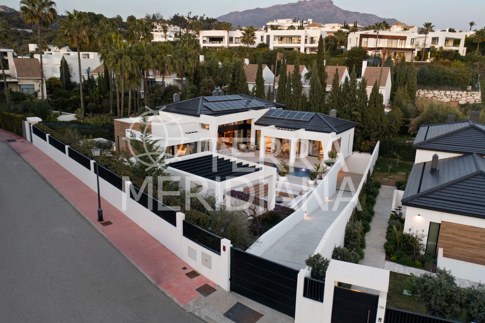 Villa in Los Naranjos, Marbella