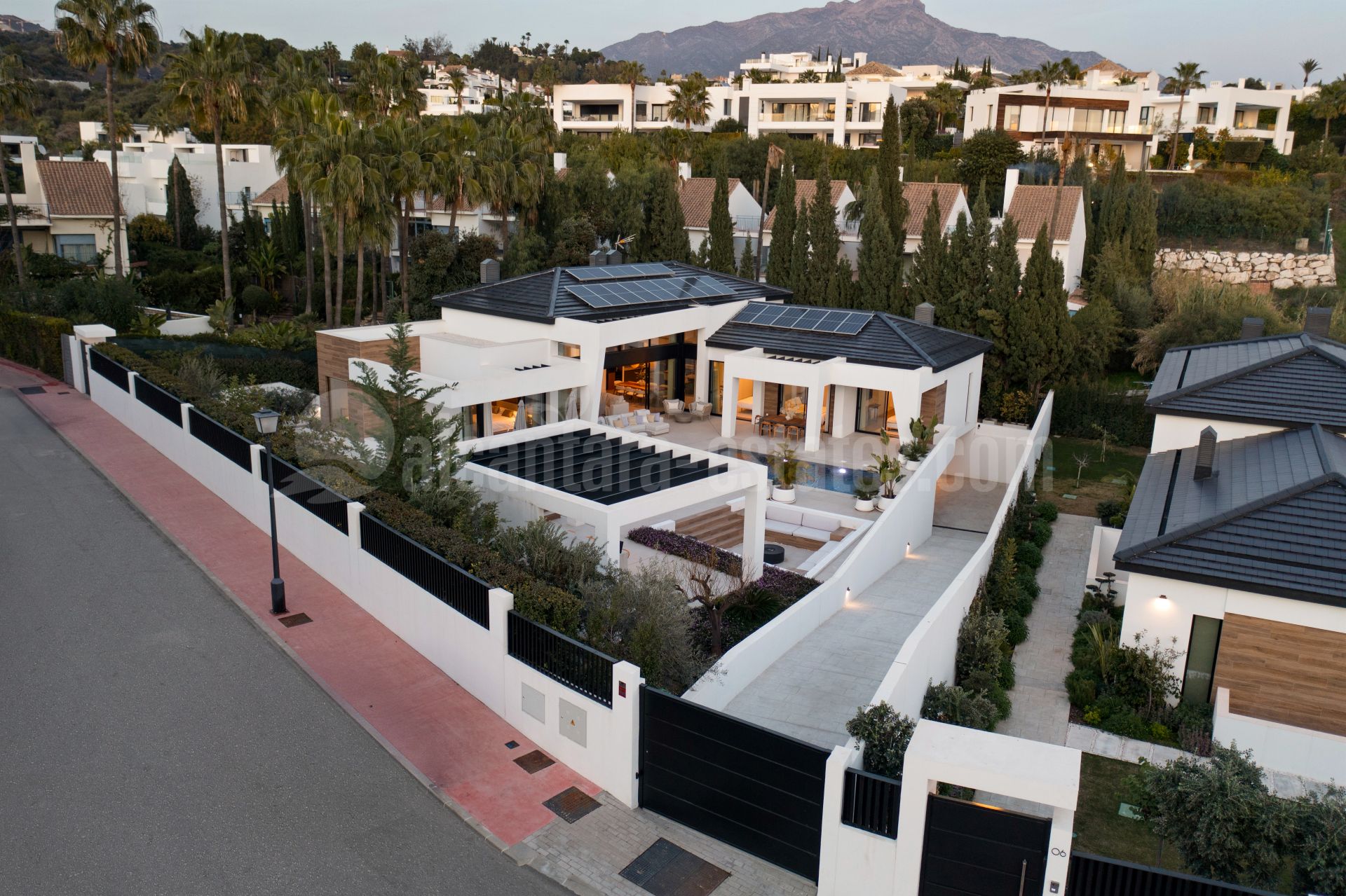 Villa en Los Naranjos, Marbella