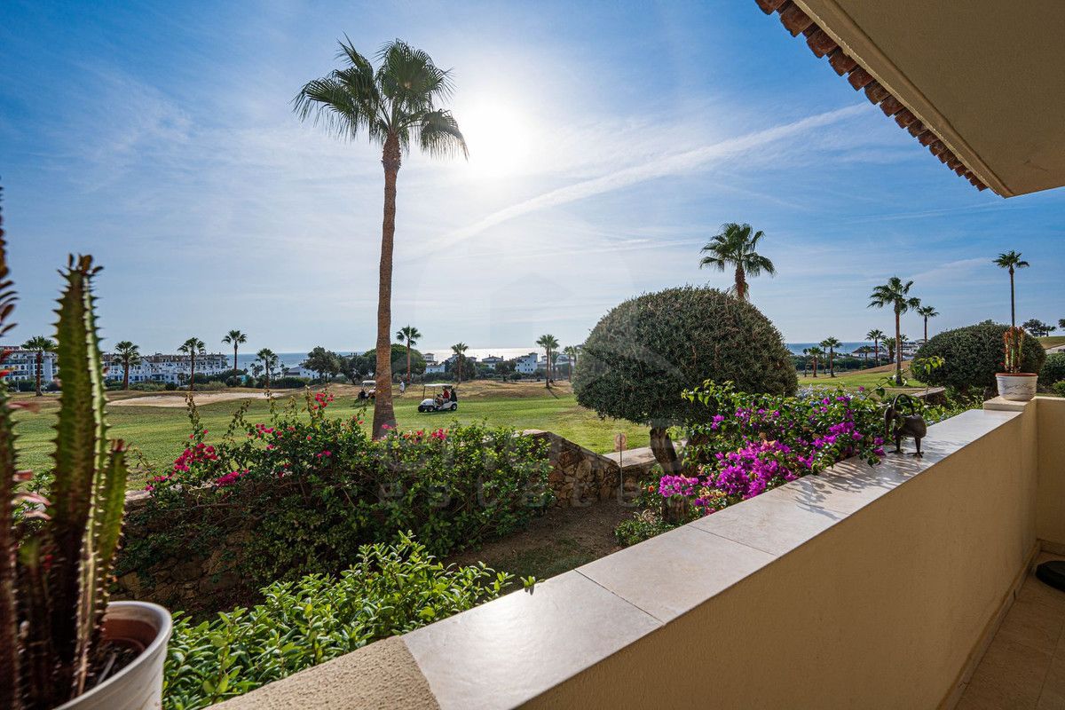 Ground Floor Apartment in La Duquesa, Manilva