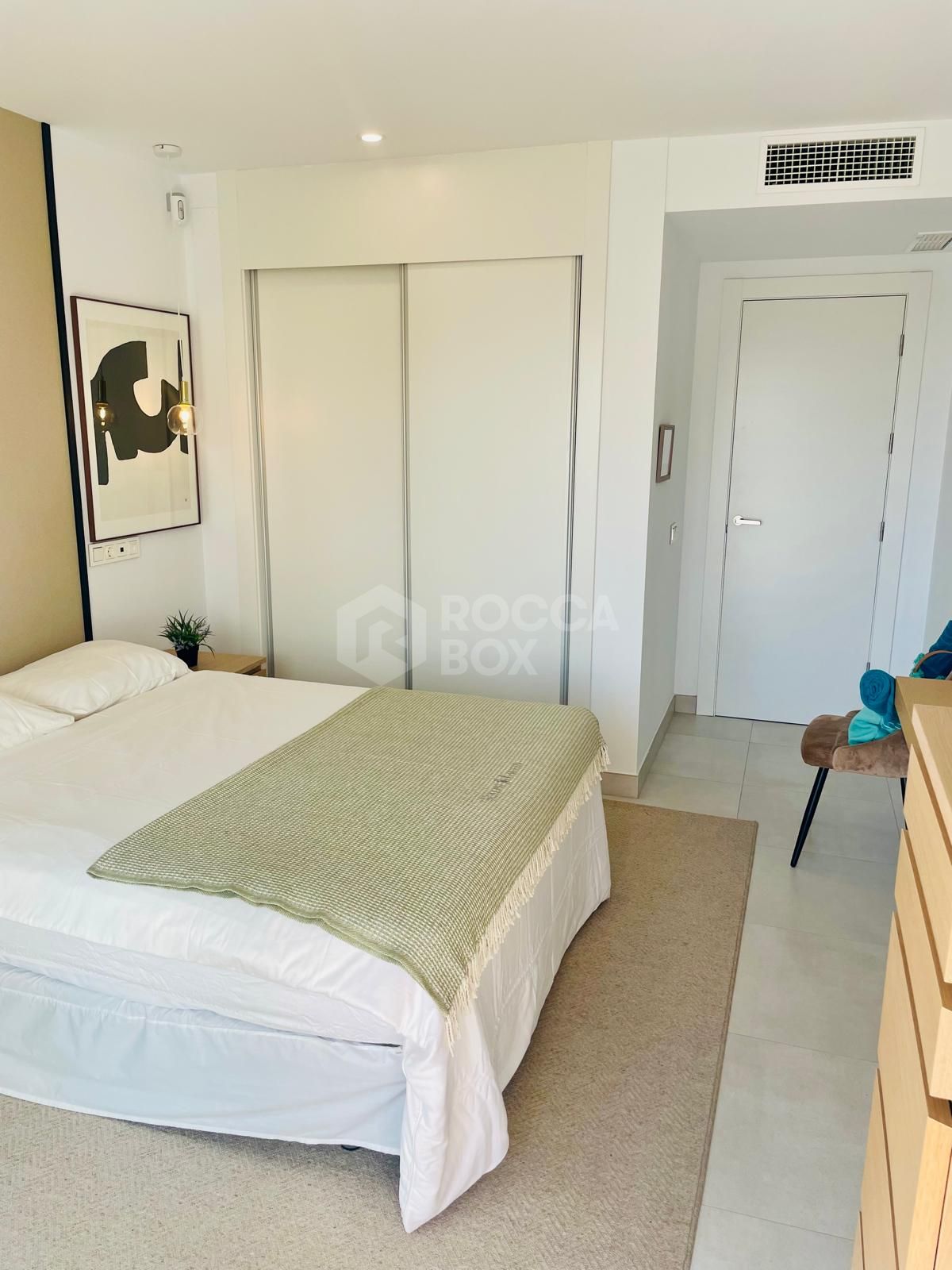 Rare opportunity ELEMENTS - Altos de Los Monteros / New construction from 2022, 1 room bijou 58m2 like first occupancy fully furnished with sea views