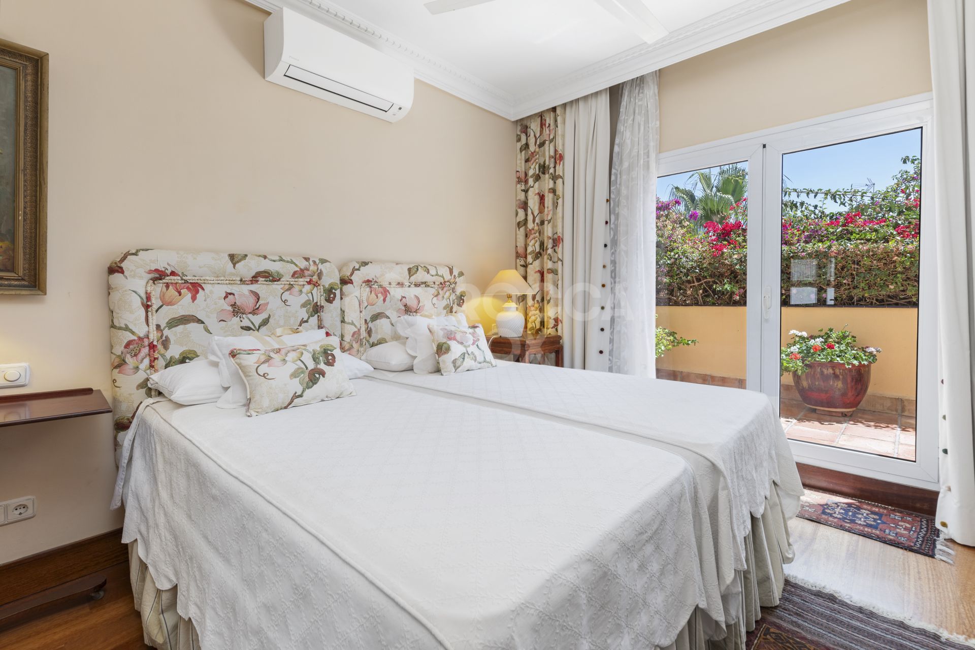 Charming house , located in Marbella's Old Town.