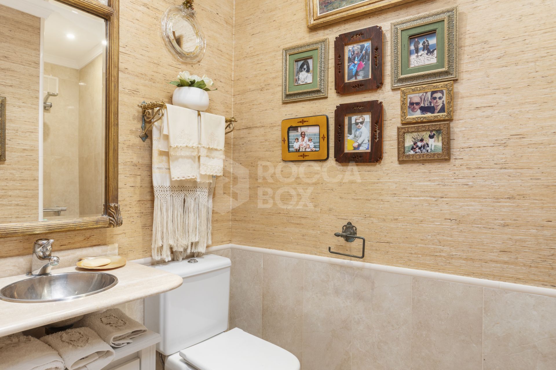 Charming house , located in Marbella's Old Town.