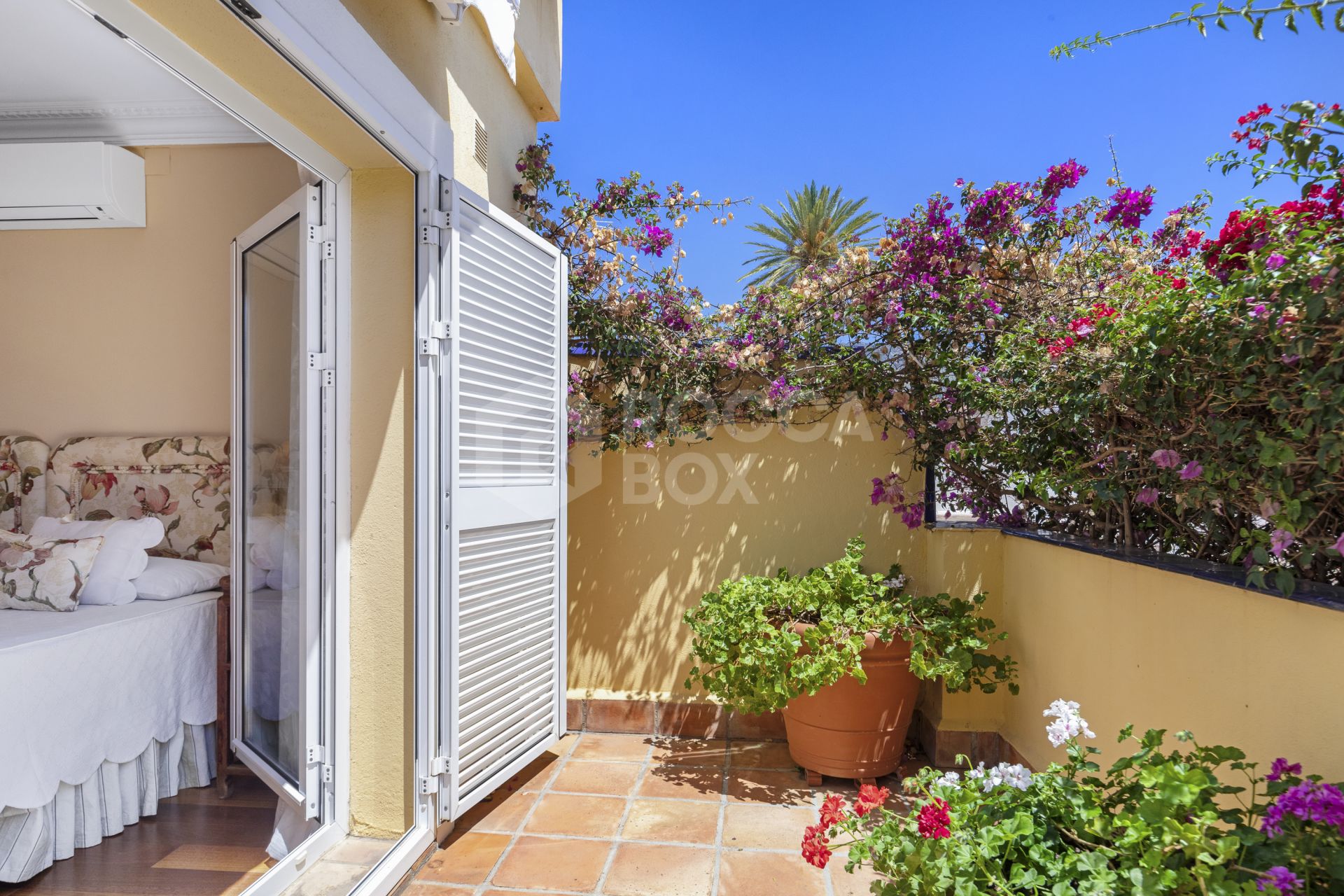Charming house , located in Marbella's Old Town.