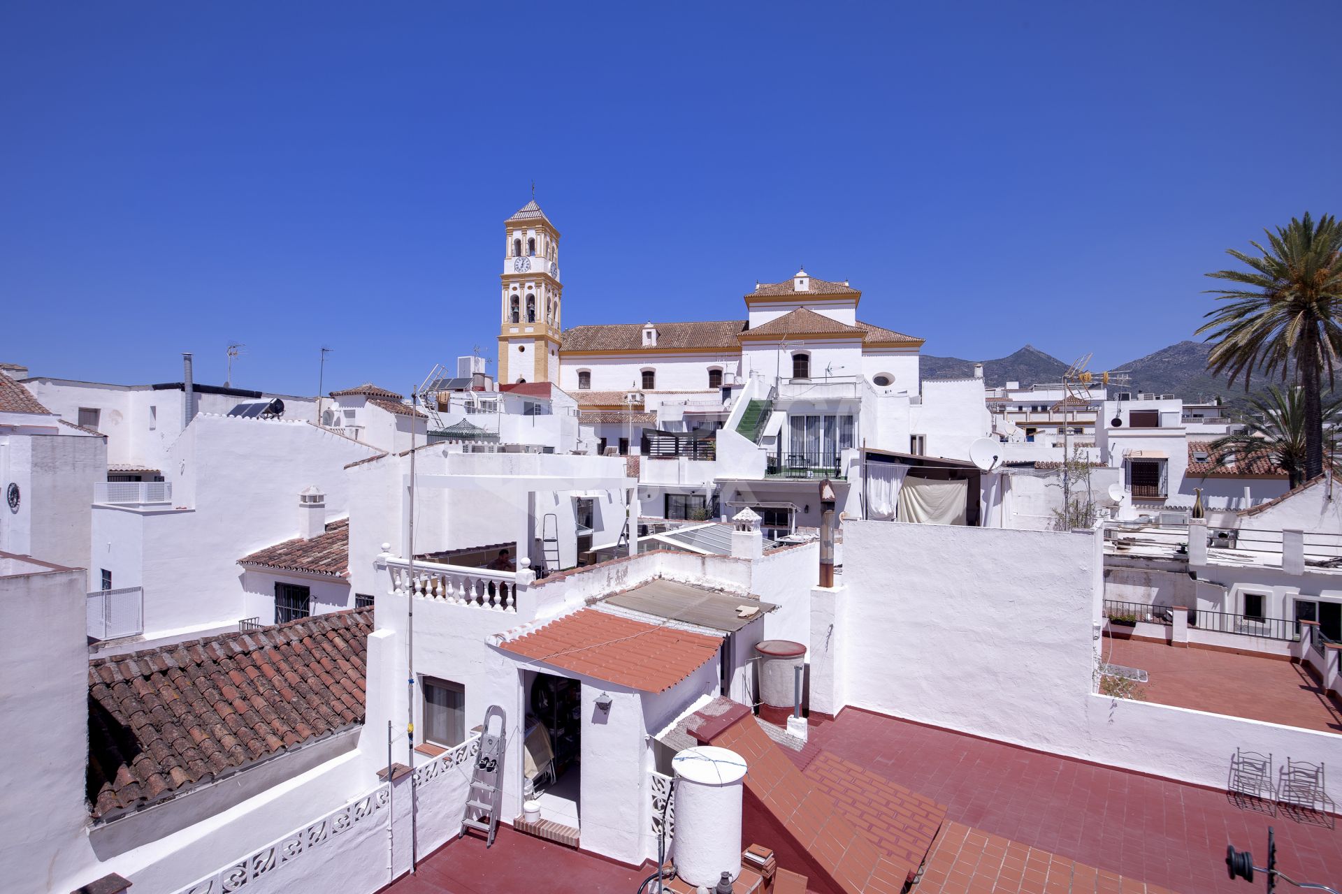 Charming house , located in Marbella's Old Town.