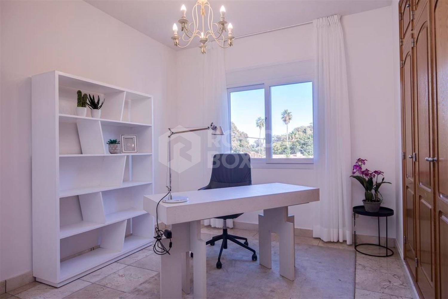 Villa for sale in Guadalmina Baja, San Pedro de Alcantara