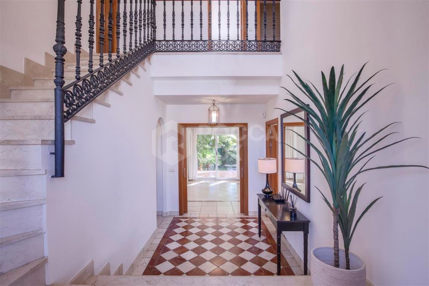 Villa for sale in Guadalmina Baja, San Pedro de Alcantara