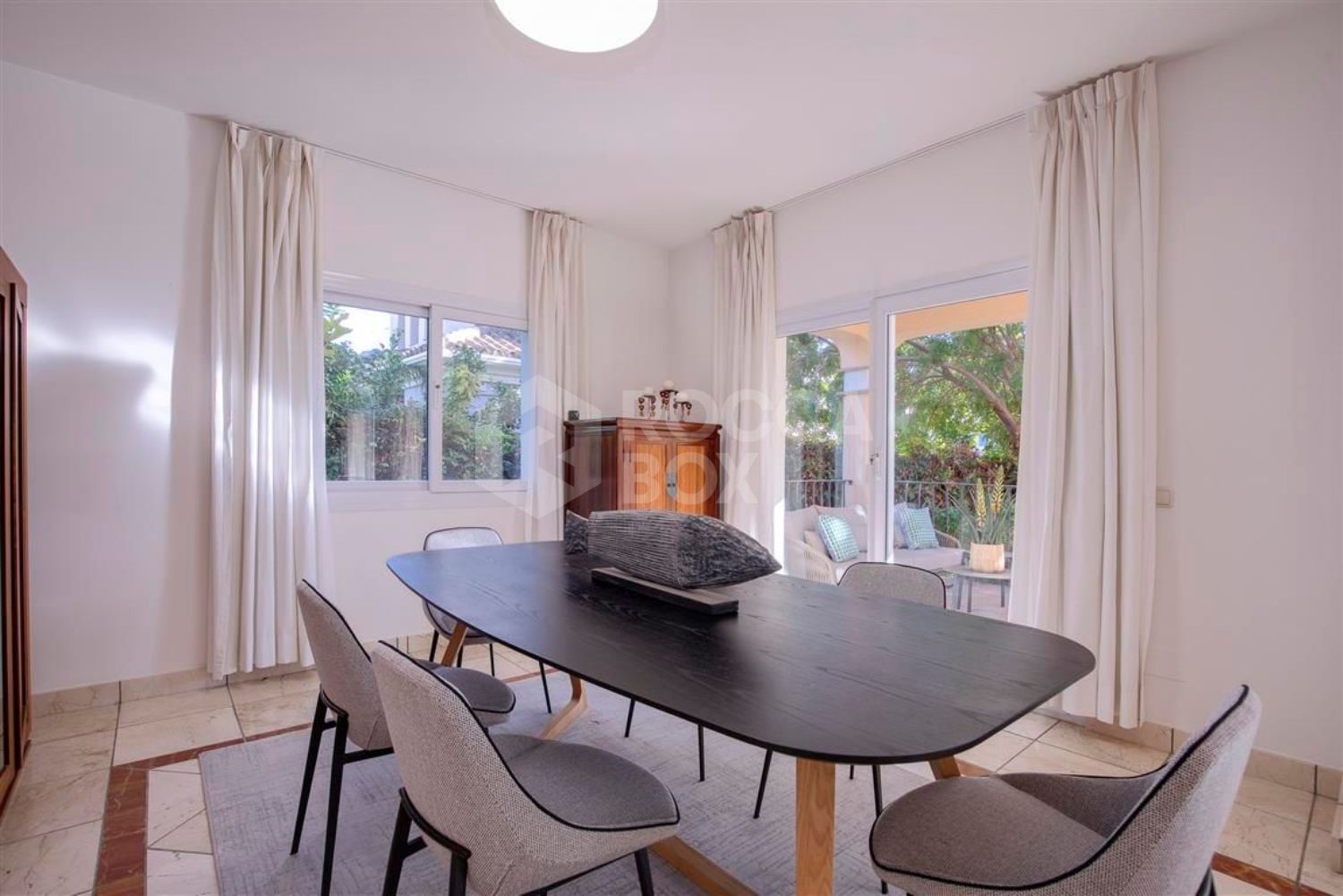 Villa for sale in Guadalmina Baja, San Pedro de Alcantara