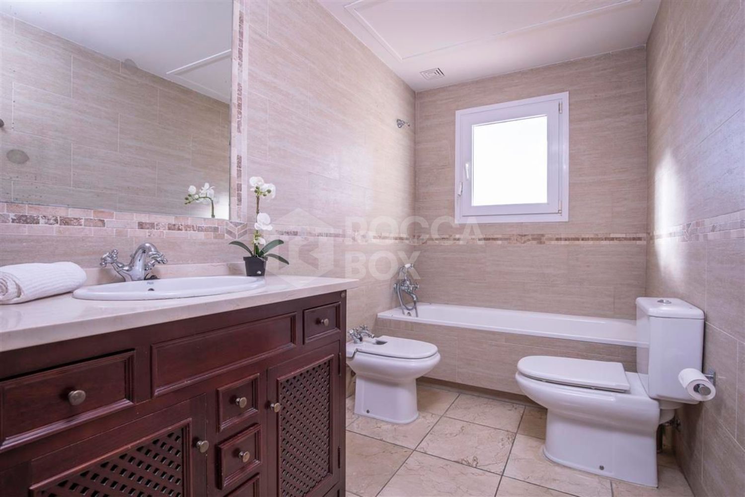 Villa for sale in Guadalmina Baja, San Pedro de Alcantara