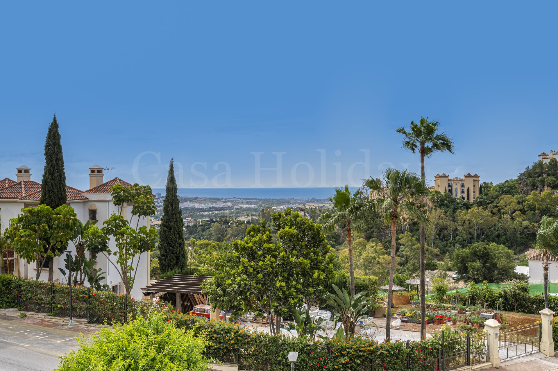 Apartamento en Las Colinas de Marbella, Benahavis