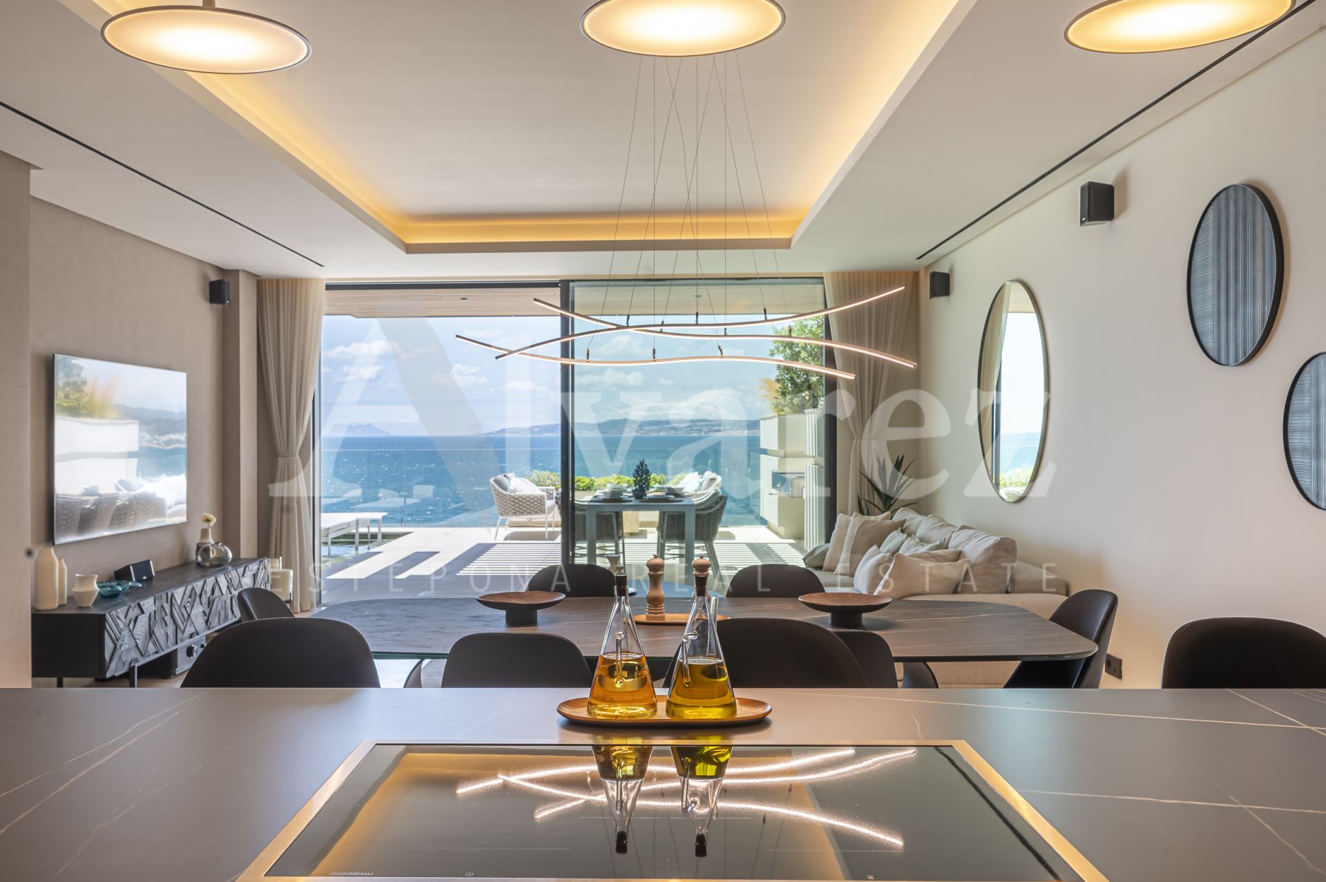 Promoción en Playa del Cristo, Estepona