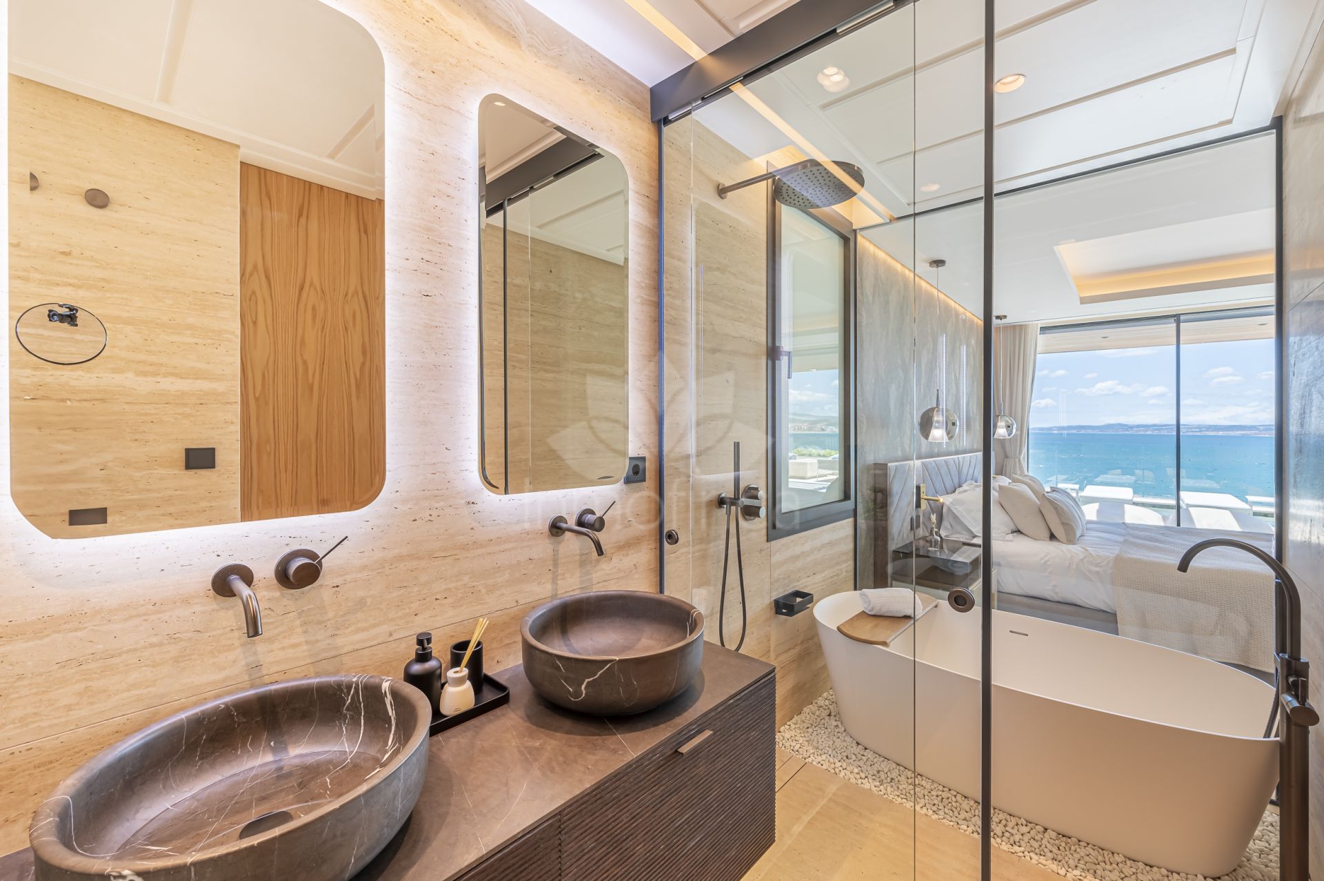 Promoción en Playa del Cristo, Estepona