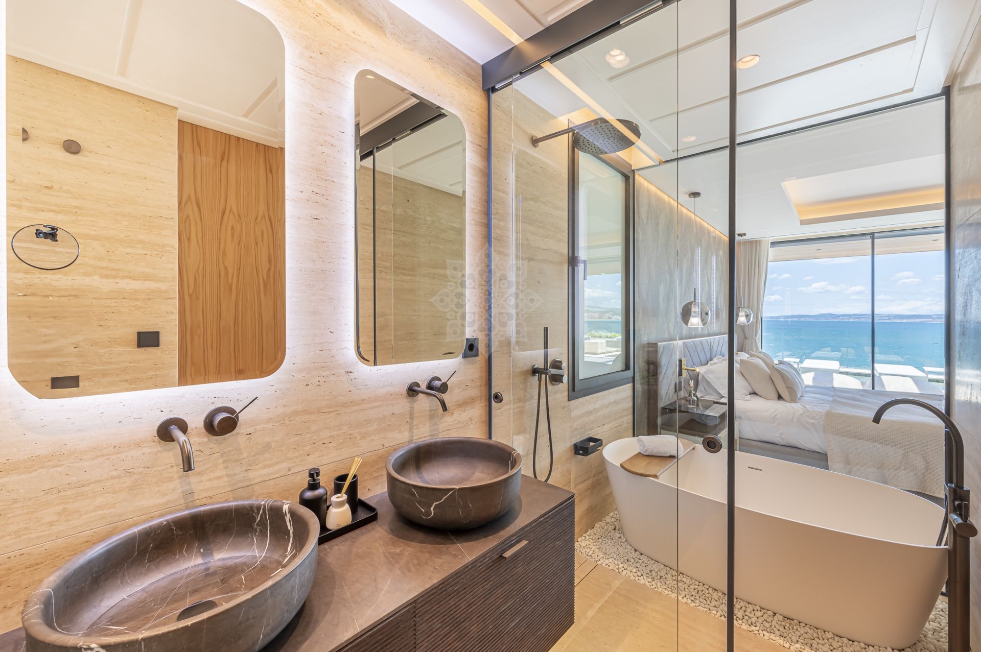 Promoción en Playa del Cristo, Estepona