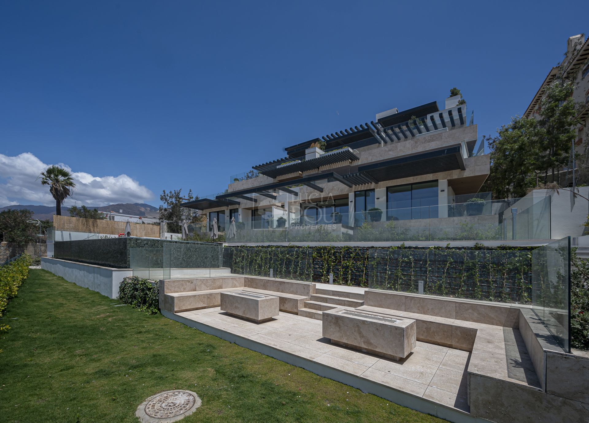 Promoción en Playa del Cristo, Seghers, Estepona