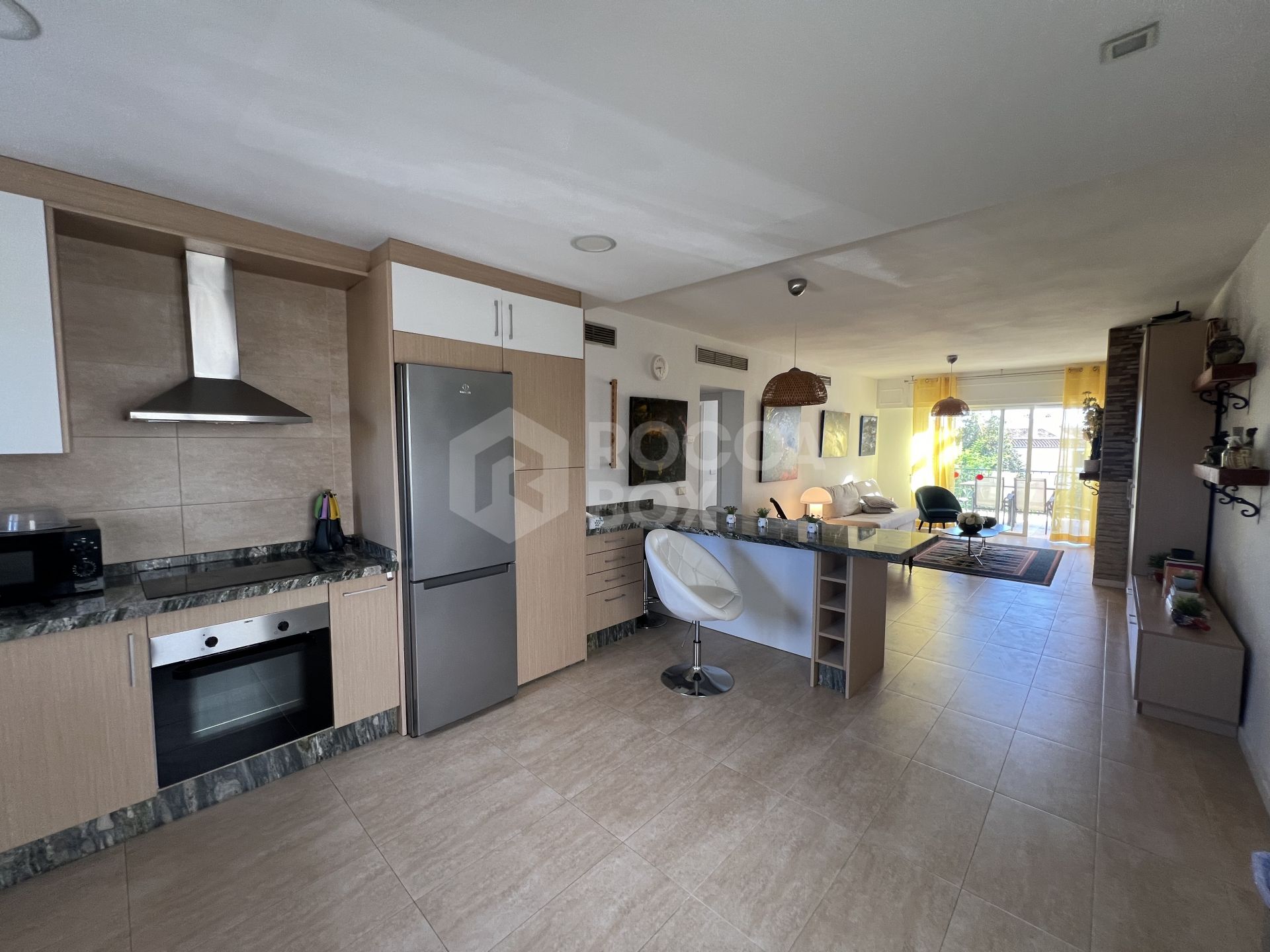 Beachside Apartment in Estepona East