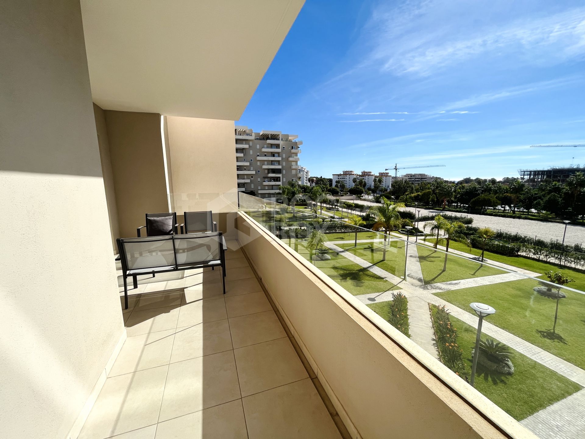 3 Bedroom Apartment in Albatros Vl