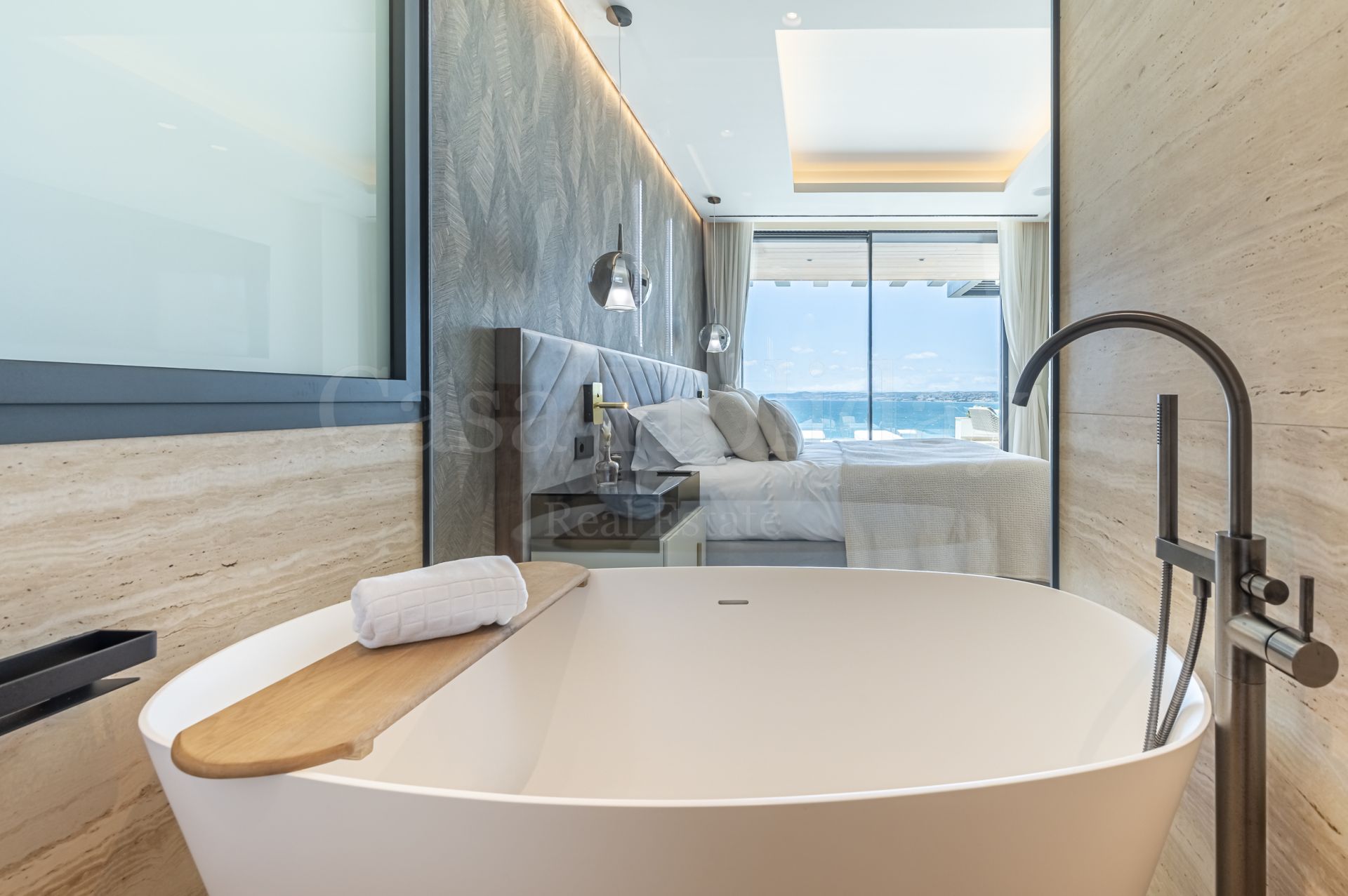 Apartamento en Playa del Cristo, Estepona