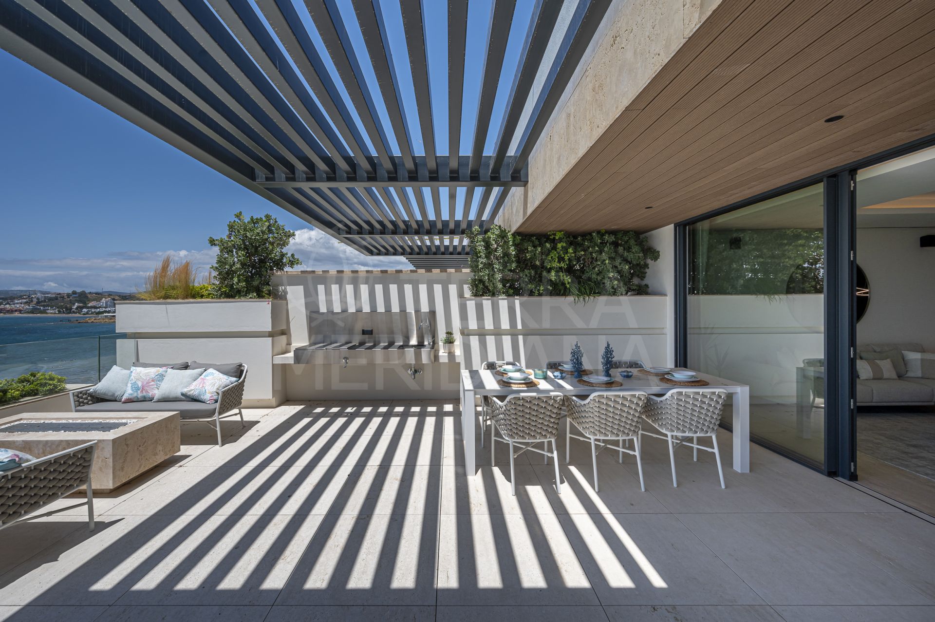 Apartment in Playa del Cristo, Estepona