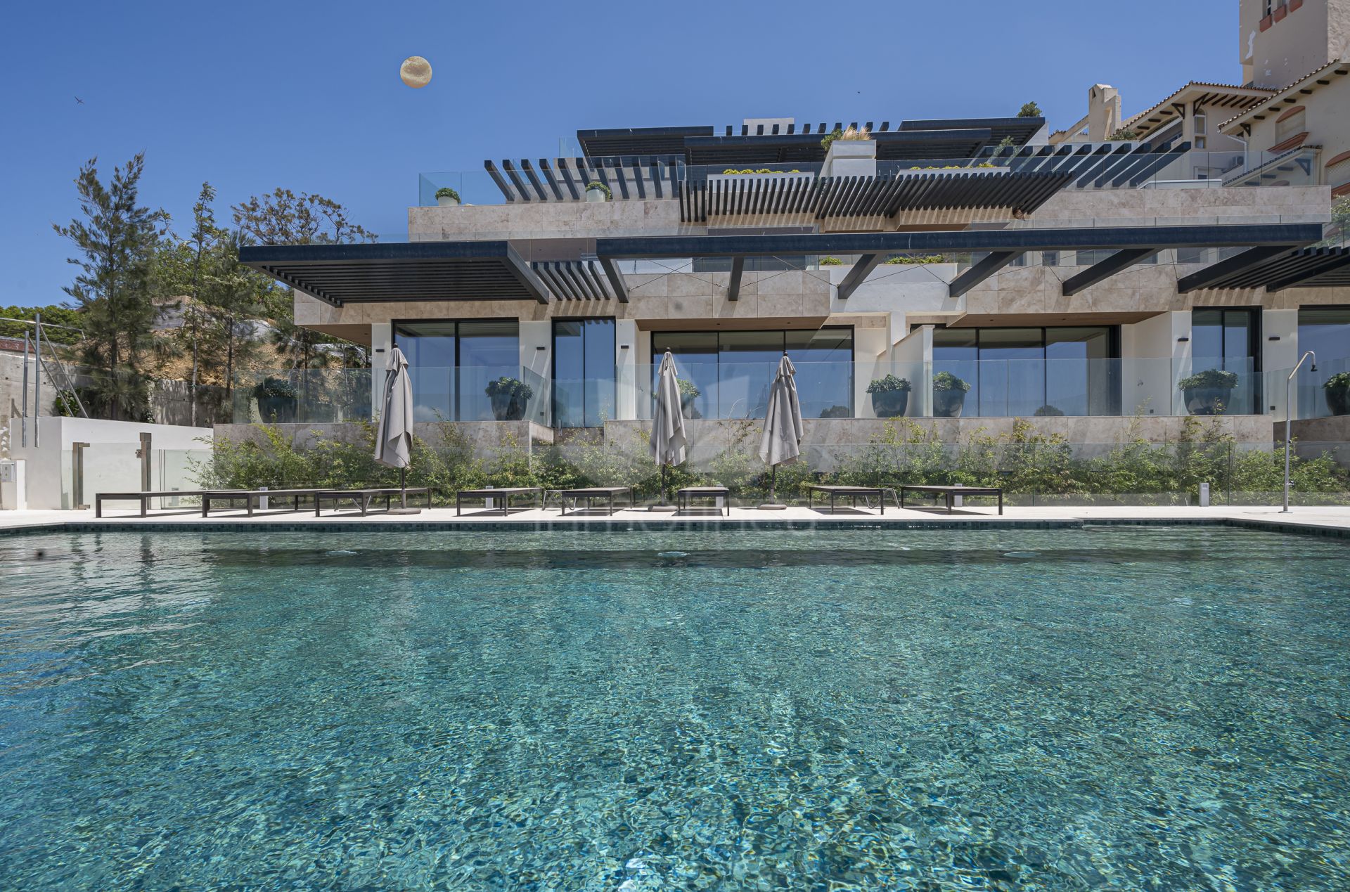 Apartment in Playa del Cristo, Estepona