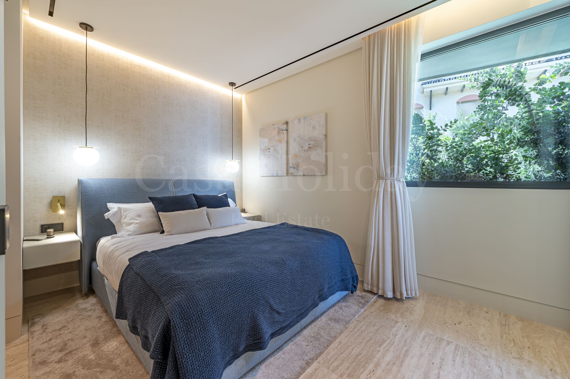 Apartamento en Playa del Cristo, Estepona