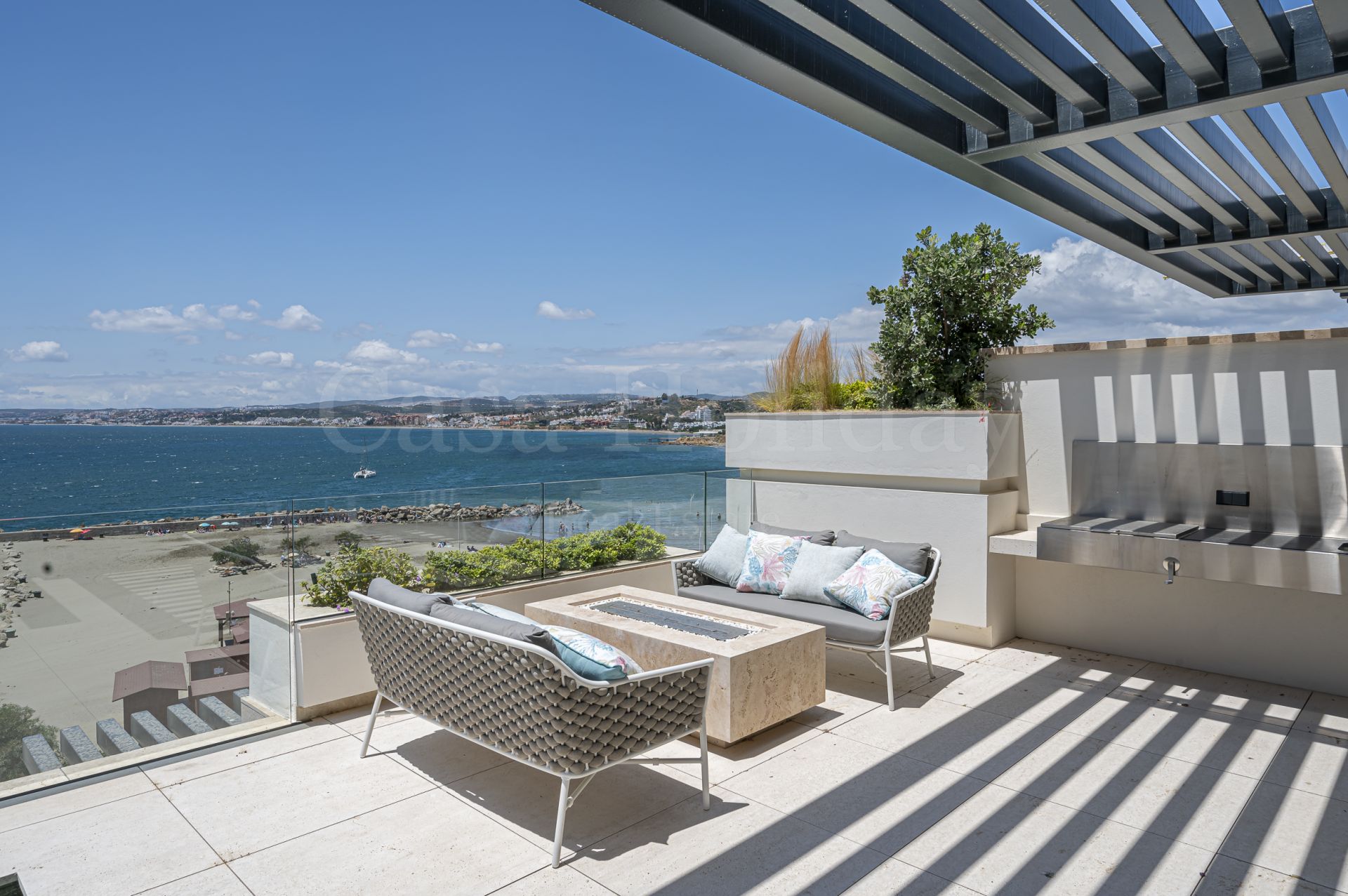 Apartamento en Playa del Cristo, Estepona