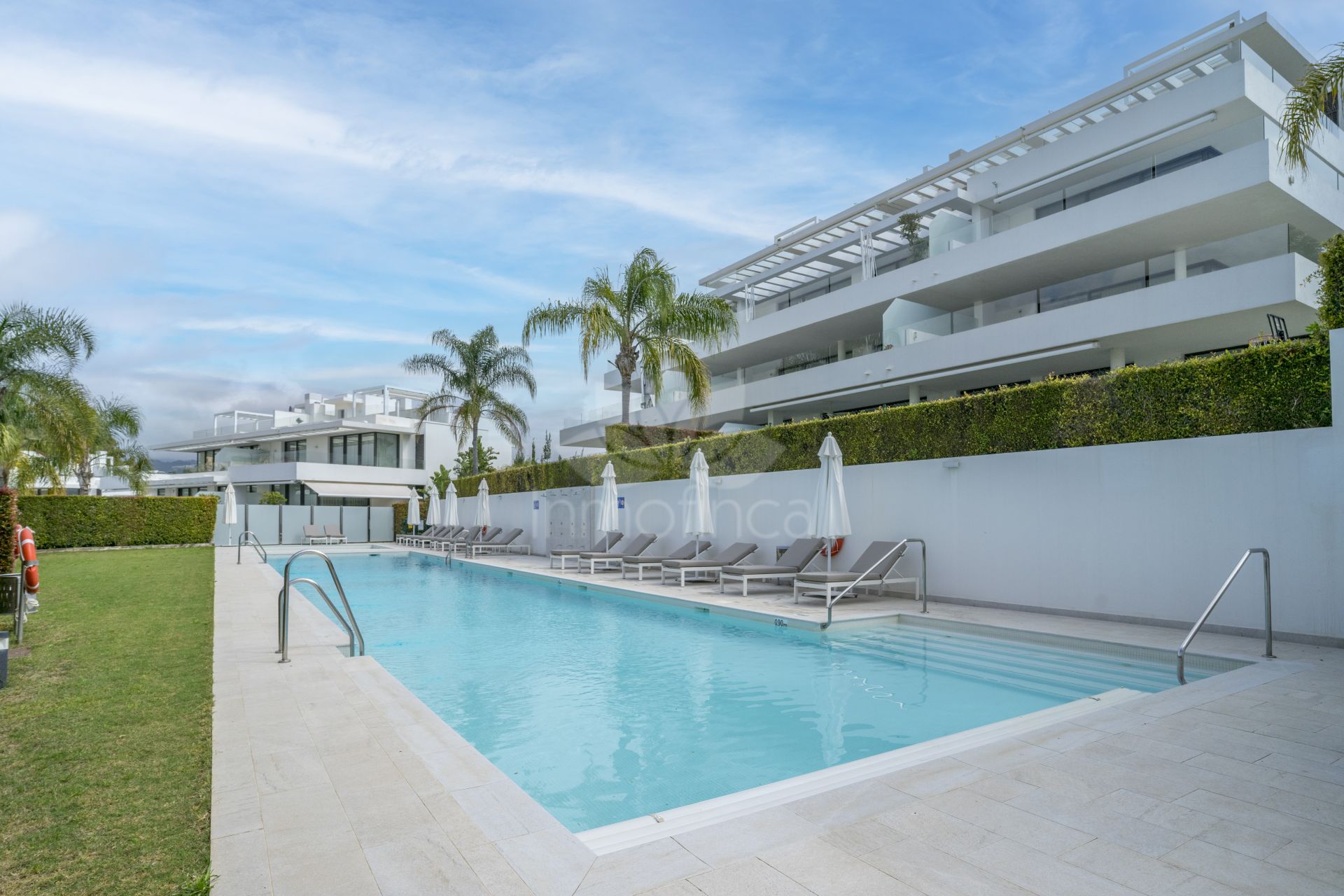 Penthouse in Cataleya, Estepona