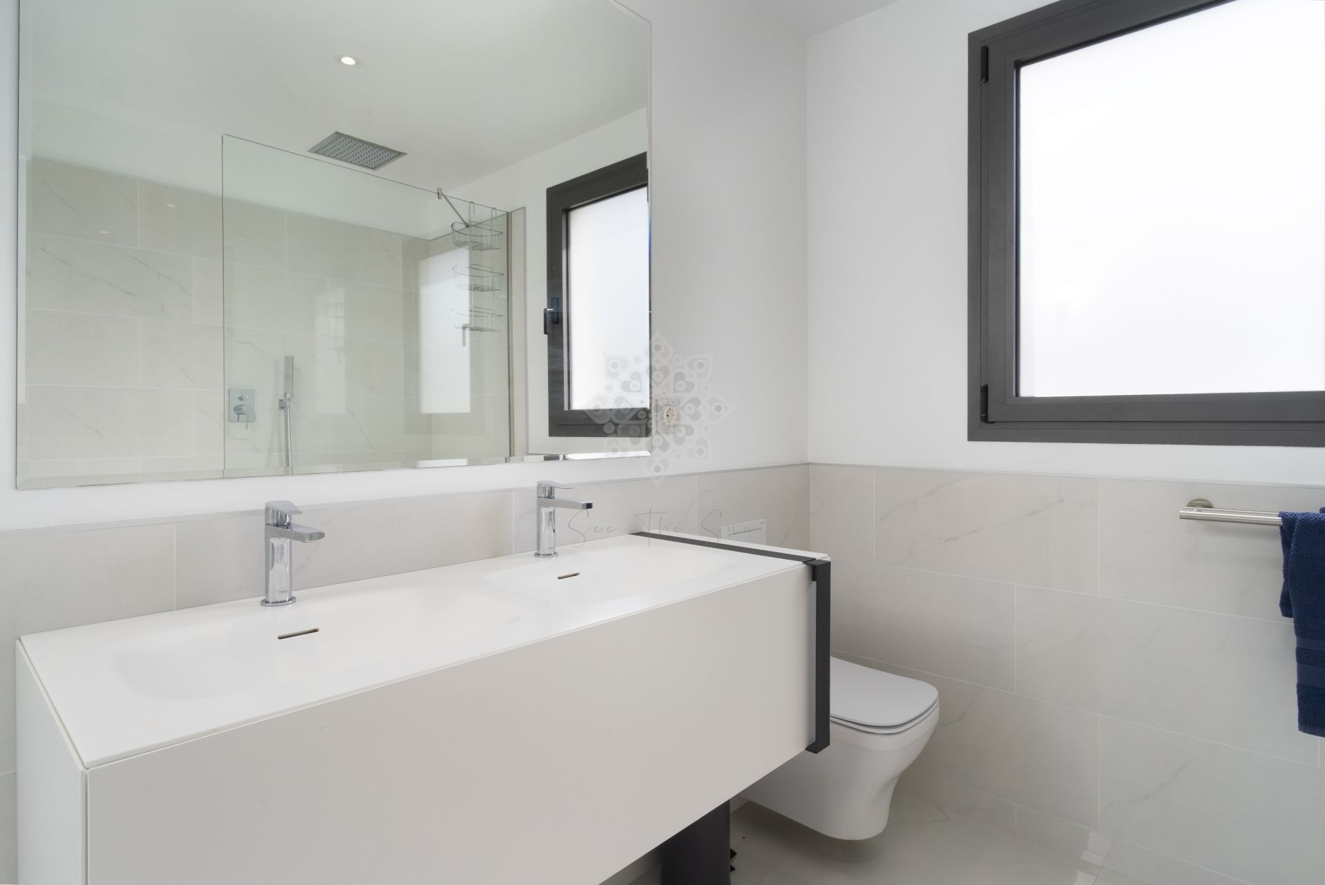 Penthouse in Cataleya, Estepona