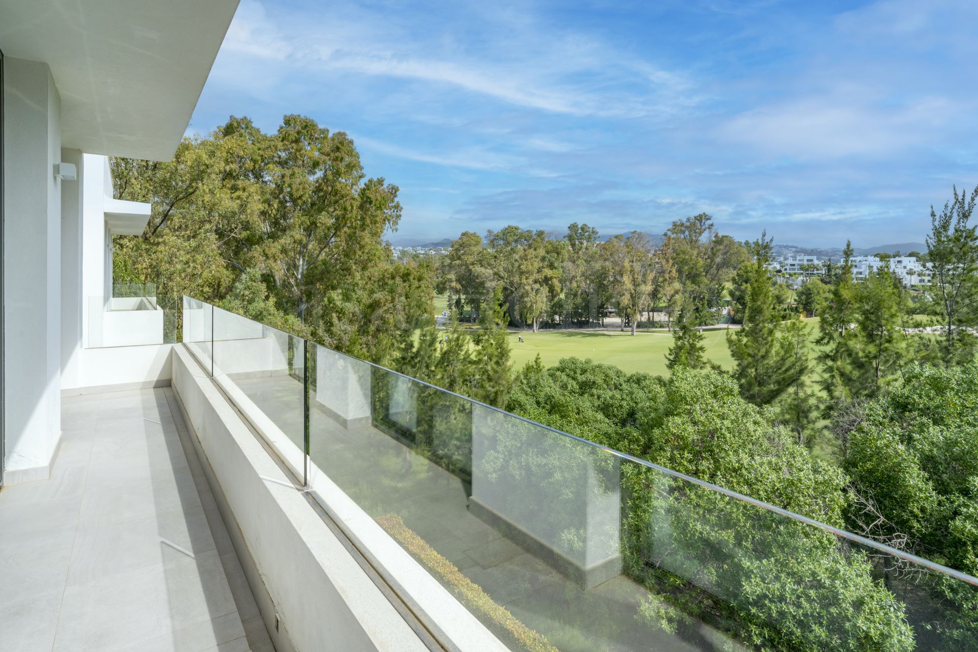 Penthouse in Cataleya, Estepona