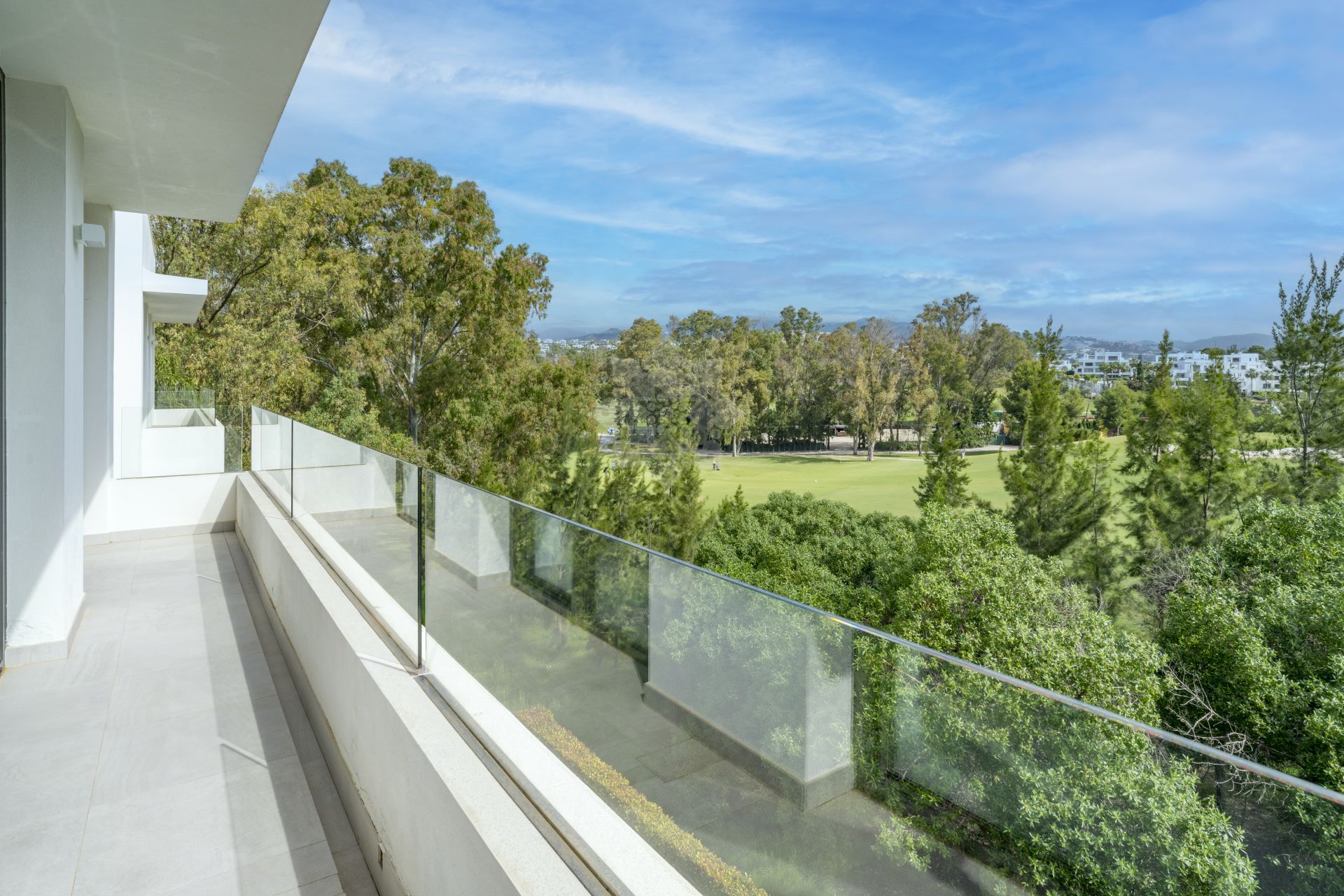 Penthouse in Cataleya, Estepona