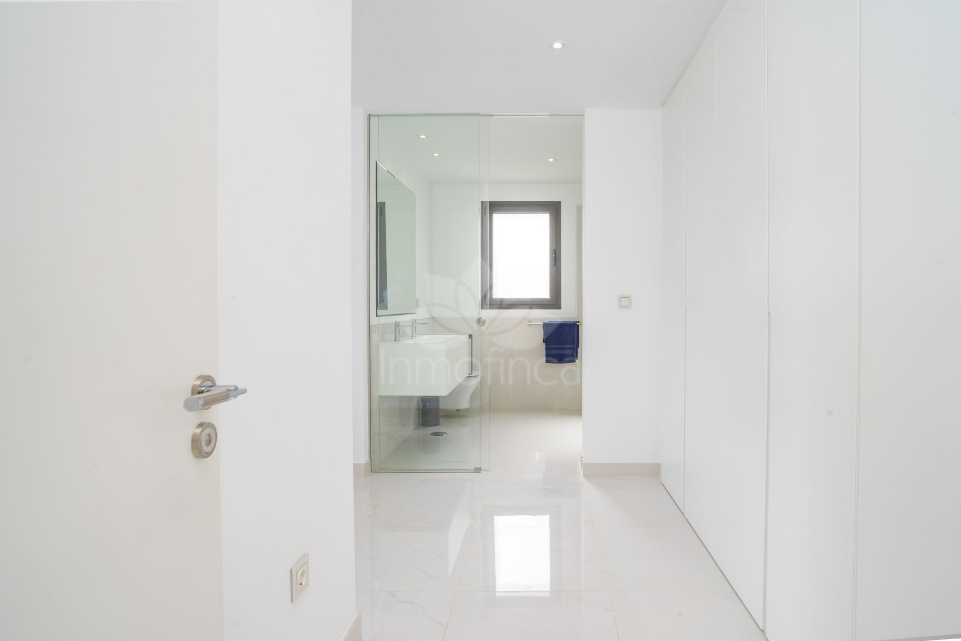 Penthouse in Cataleya, Estepona