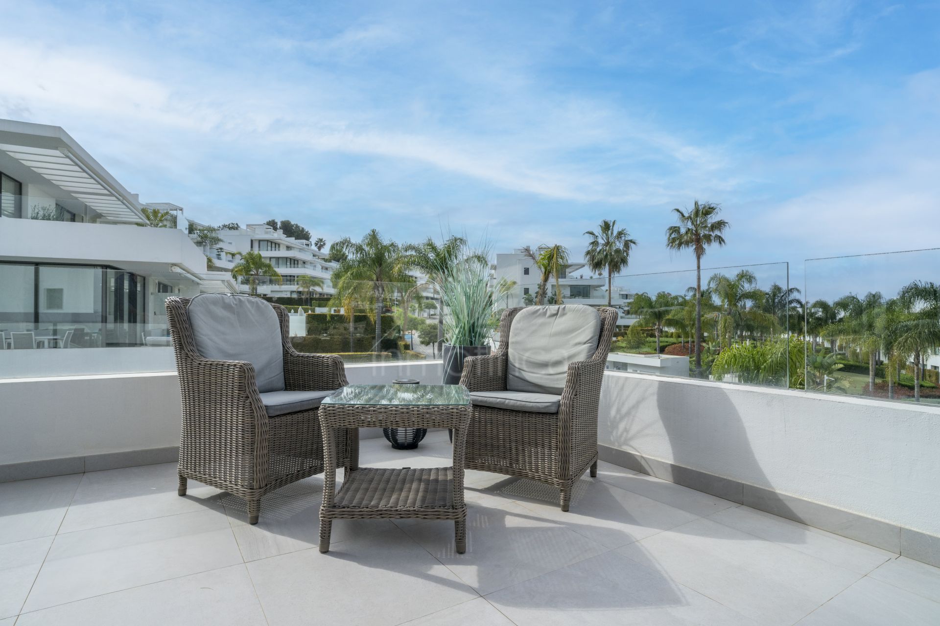 Penthouse in Cataleya, Estepona