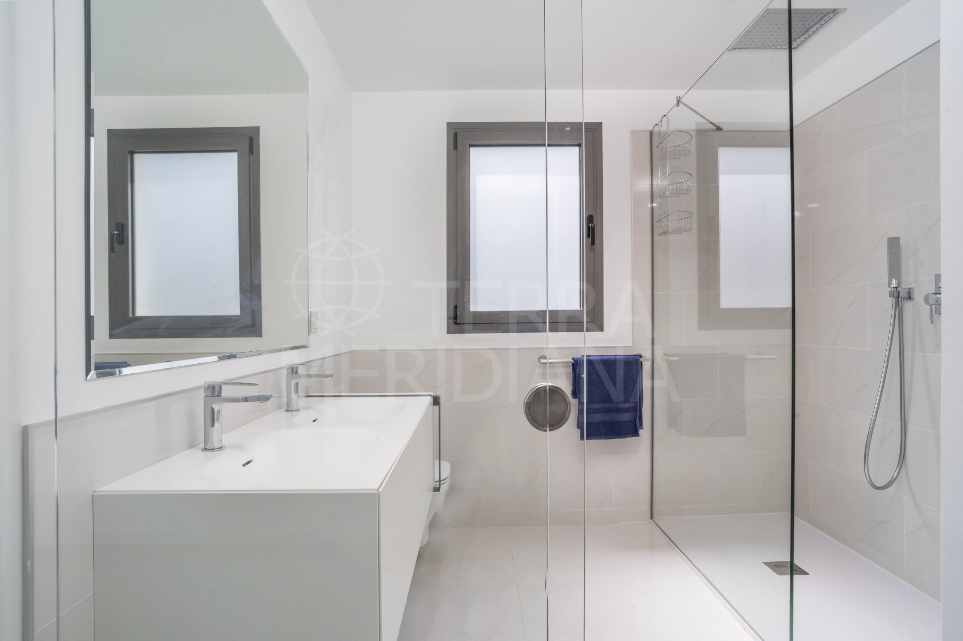 Penthouse in Cataleya, Estepona