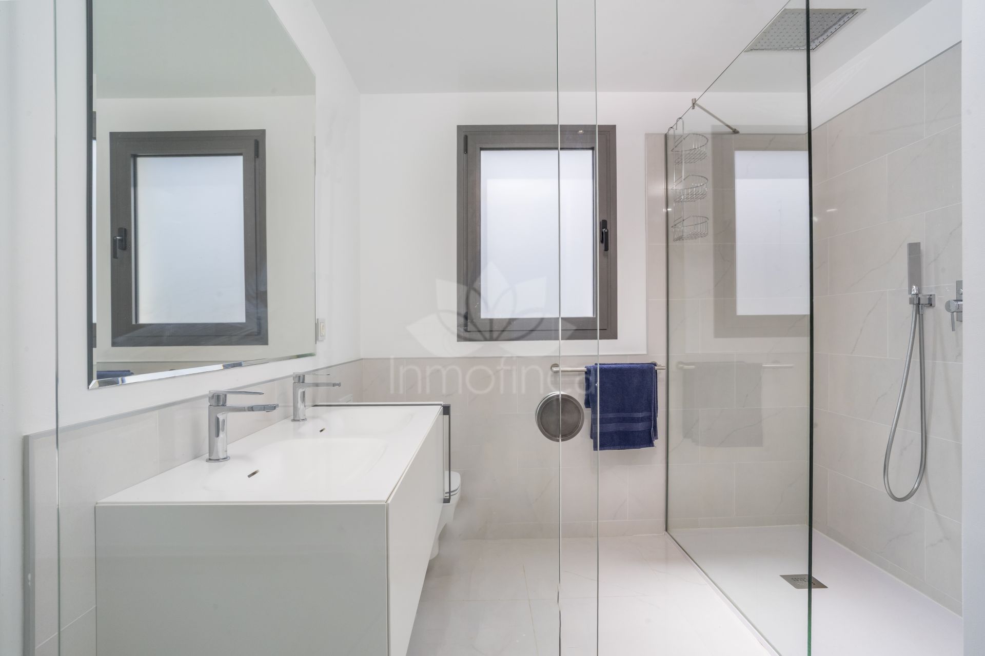 Penthouse in Cataleya, Estepona