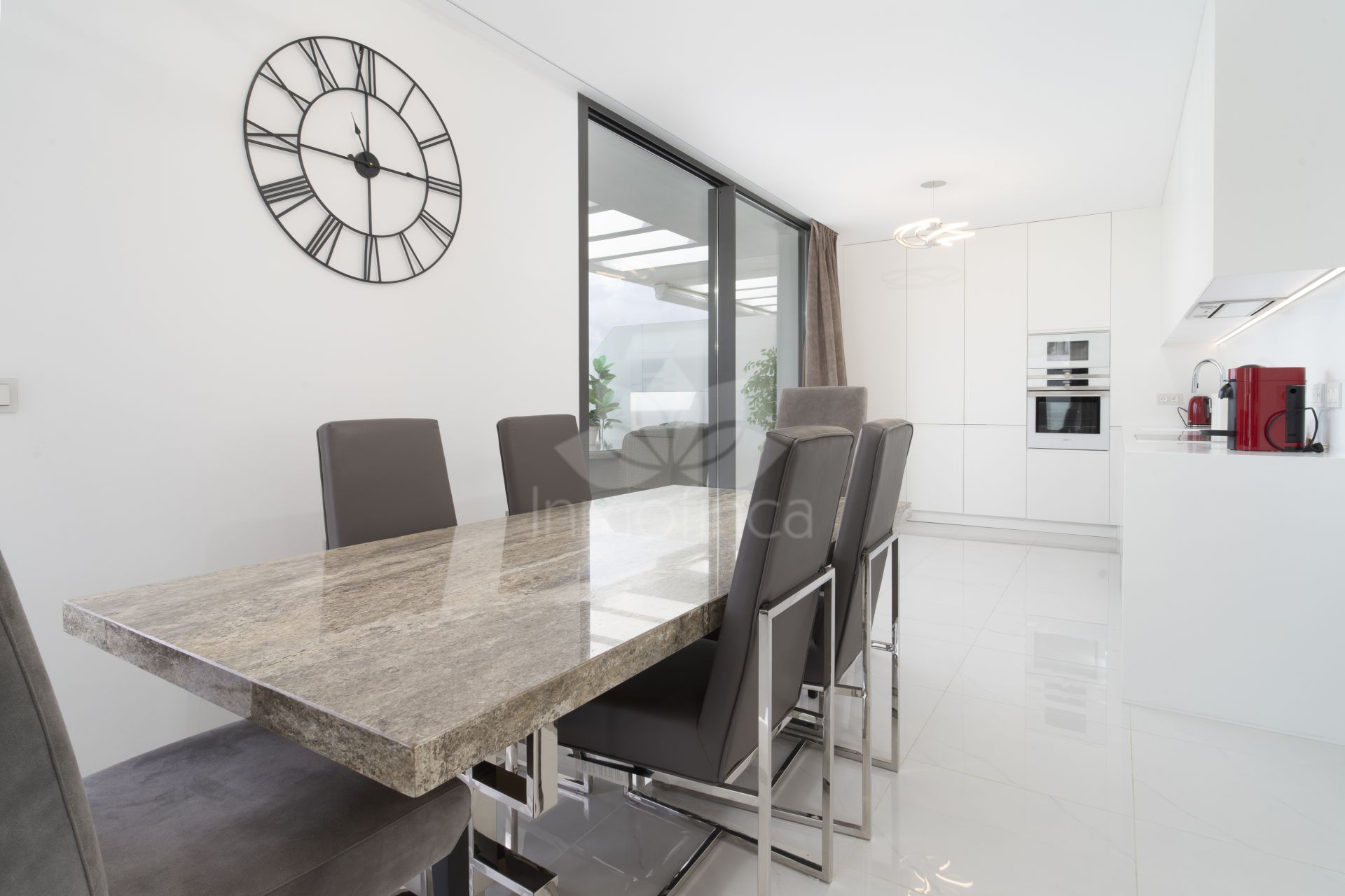 Penthouse in Cataleya, Estepona