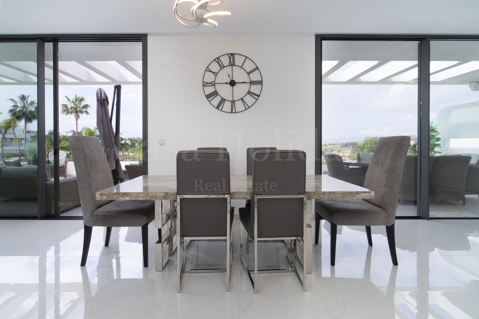 Penthouse in Cataleya, Estepona
