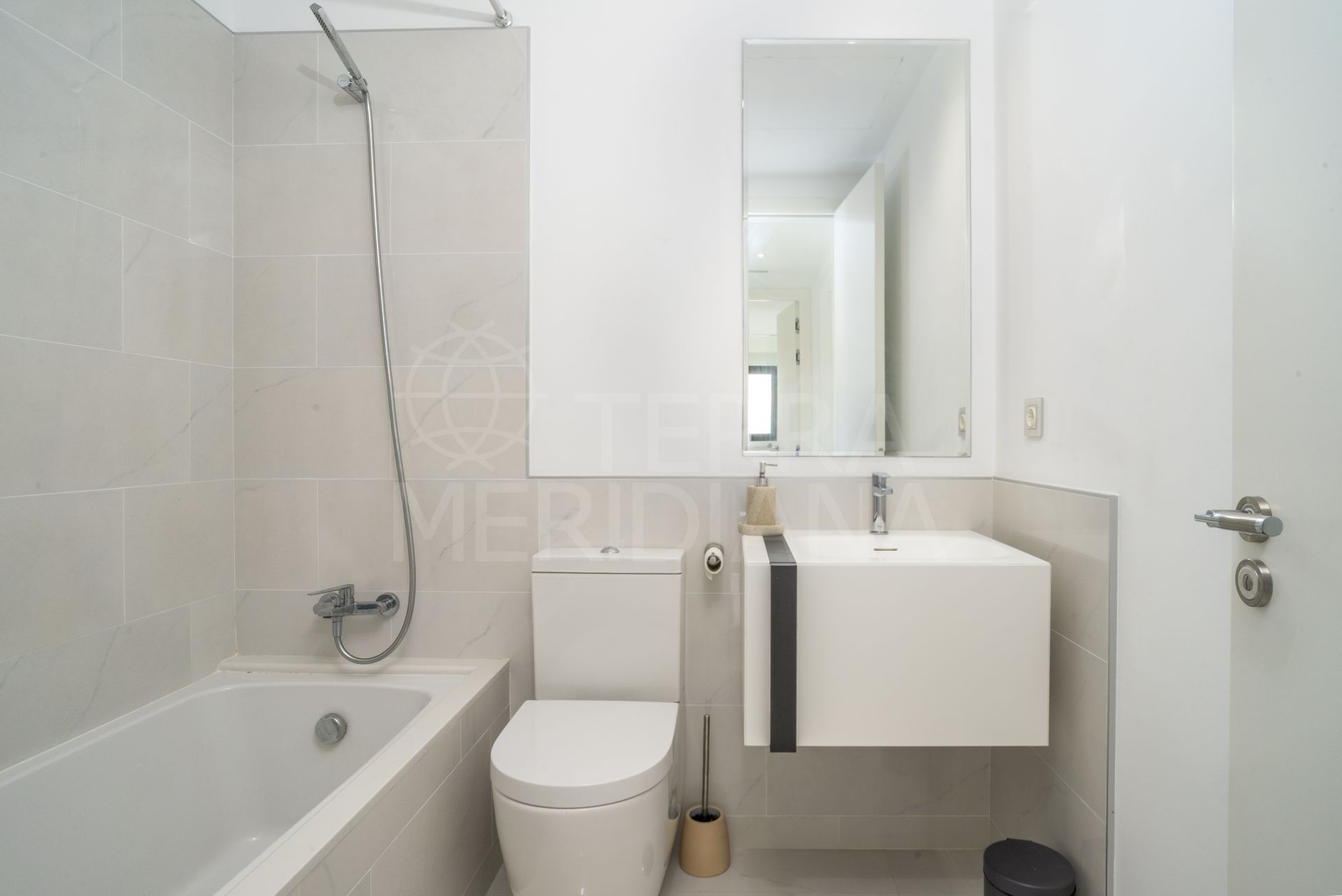 Penthouse in Cataleya, Estepona