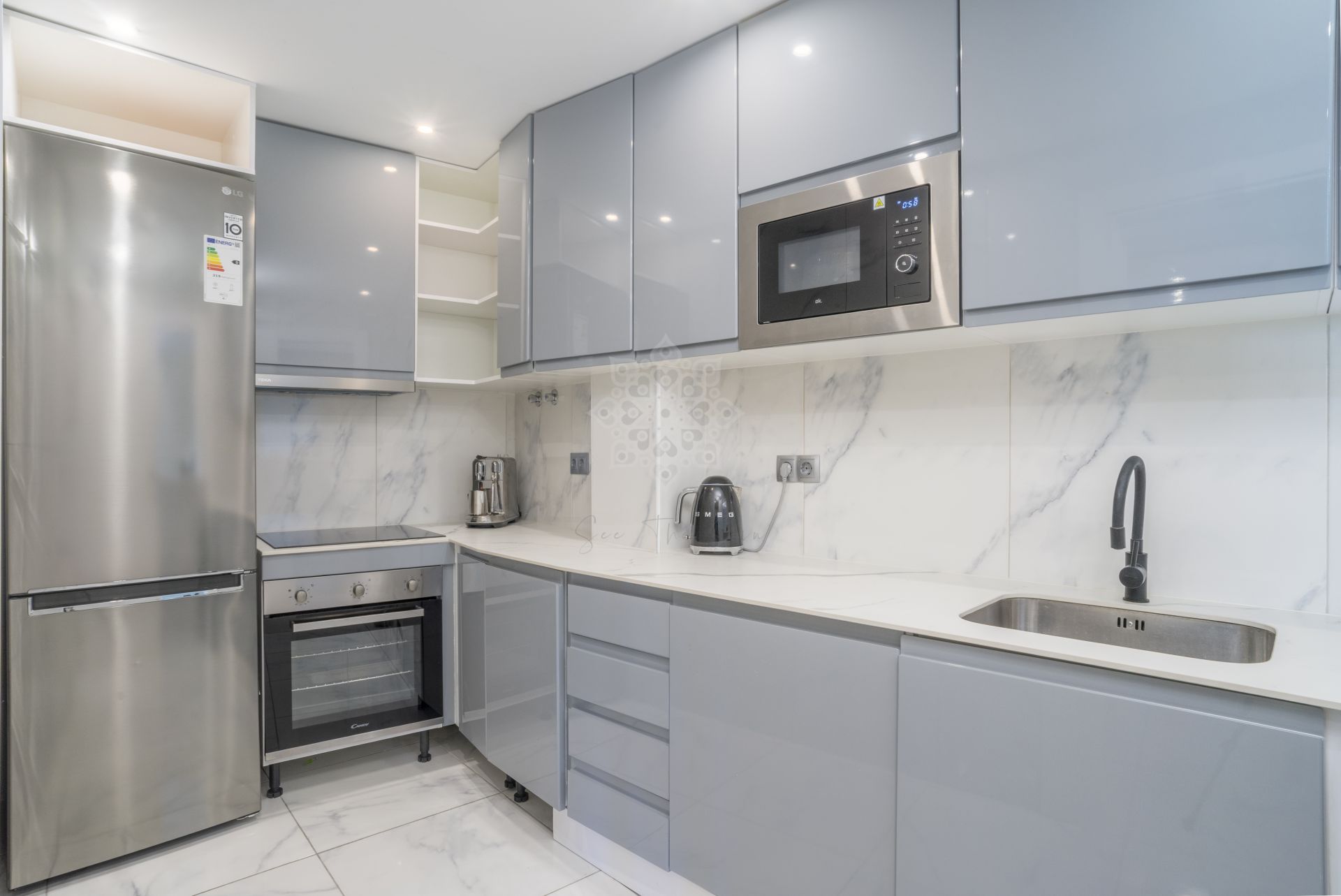 Apartament na parterze w Nueva Andalucia, Marbella