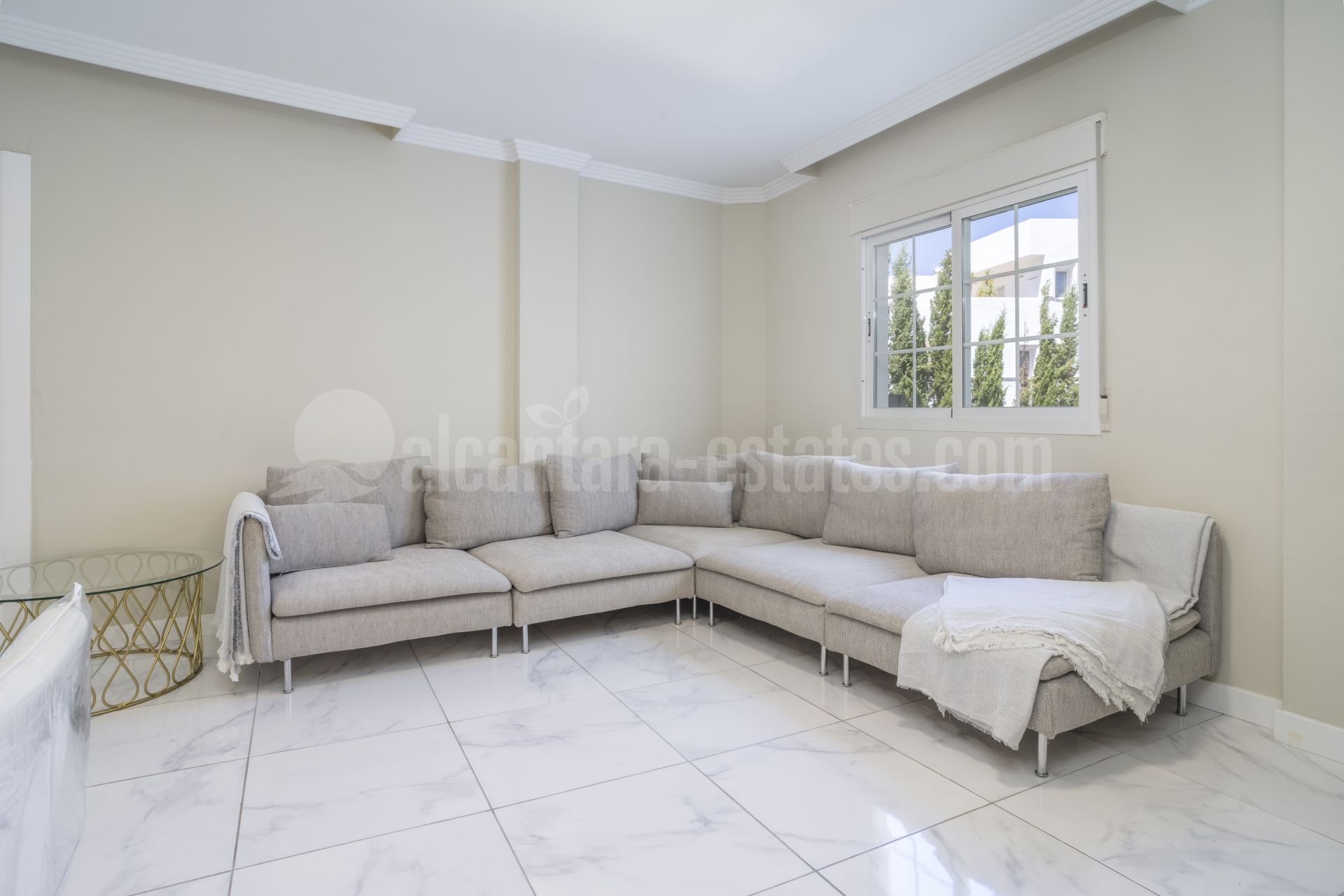 Ground Floor Apartment in Nueva Andalucia, Marbella